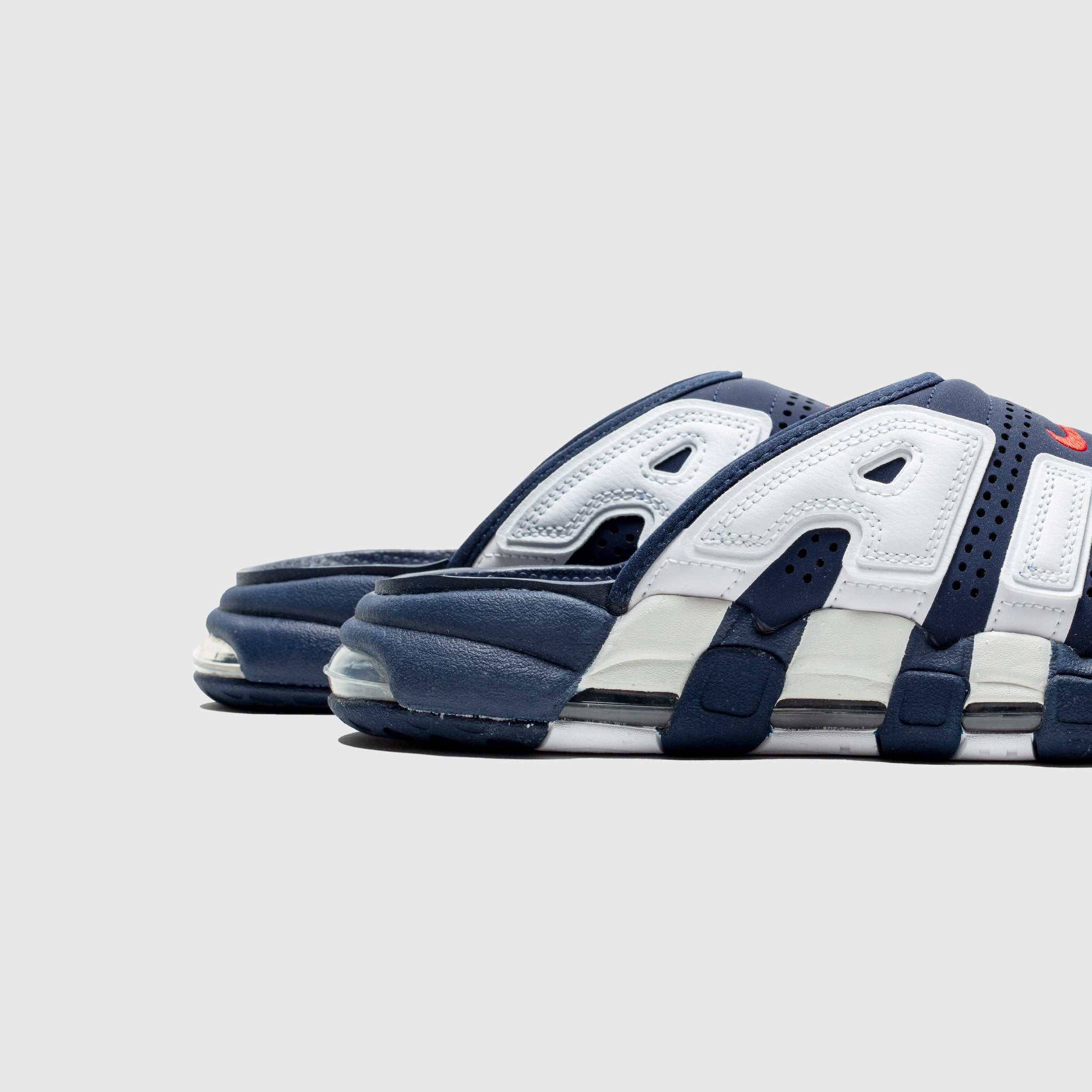 AIR MORE UPTEMPO SLIDE