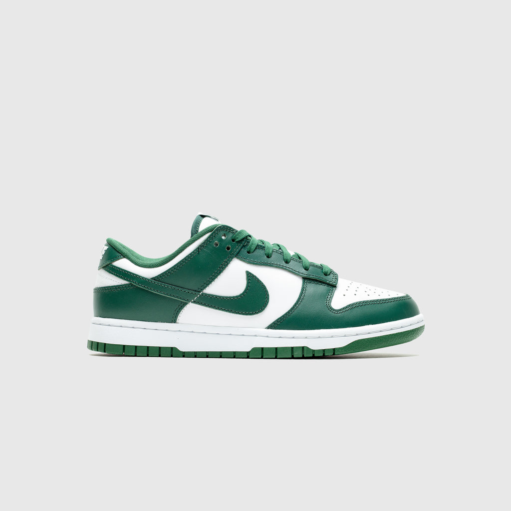 NIKE house DUNKLOWRETRO MICHIGANSTATE  DD1391 101 front 1024x