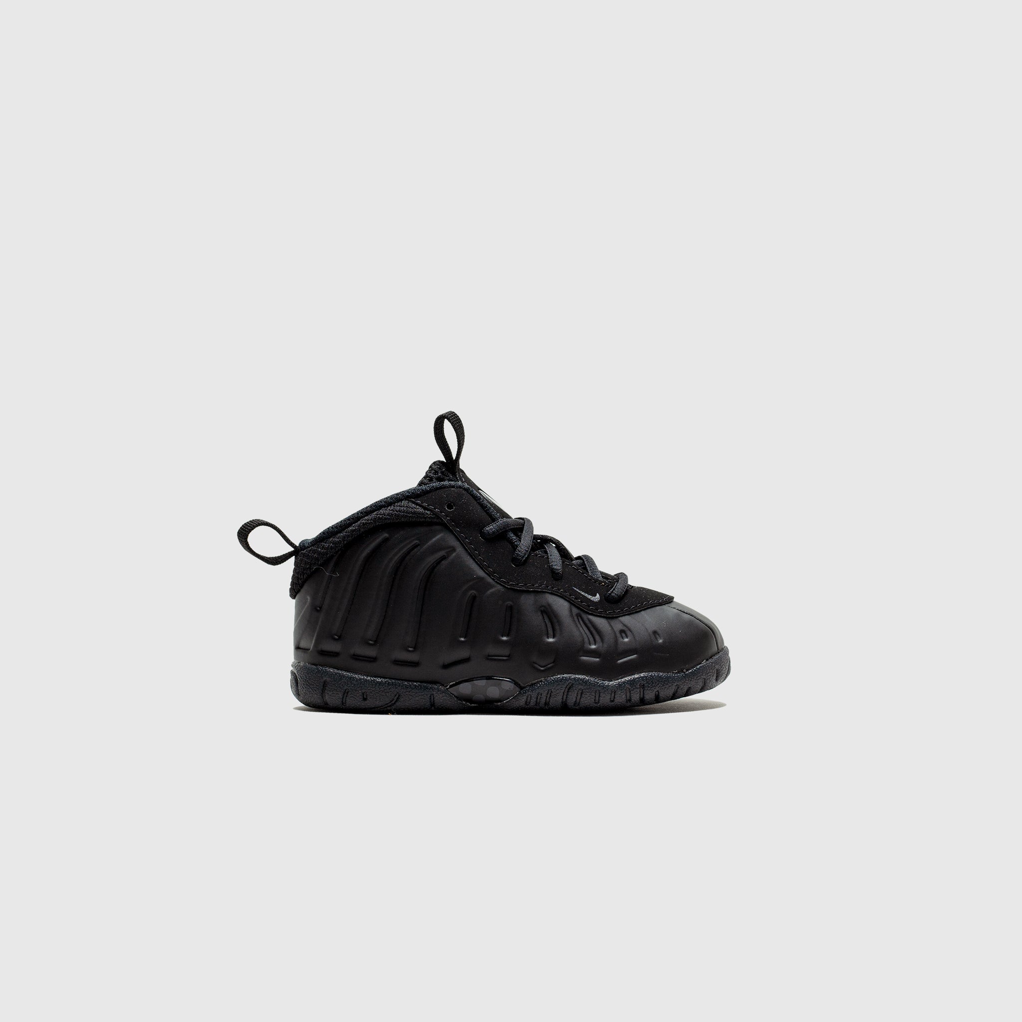 NIKE  LITTLEPOSITEONE TD ANTHRACITE  FN7315 001 FRONT