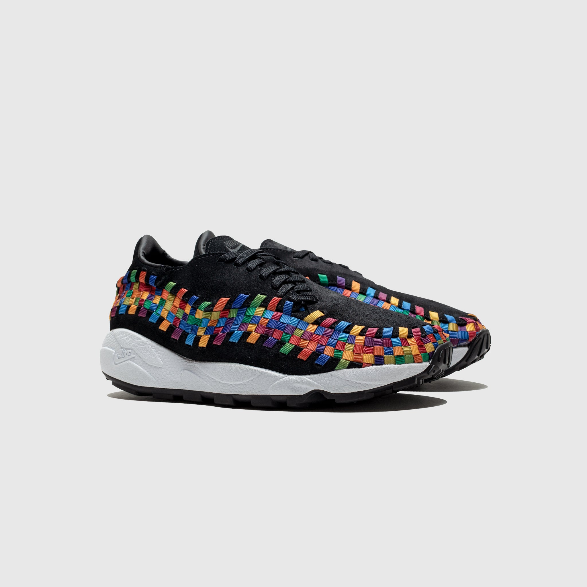 WMNS AIR FOOTSCAPE WOVEN "RAINBOW"