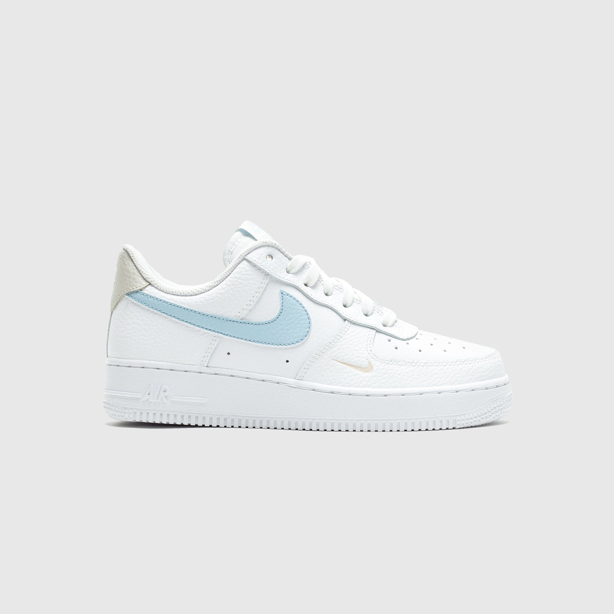 WMNS Purple AIR FORCE 1 '07 "ARMORY BLUE"