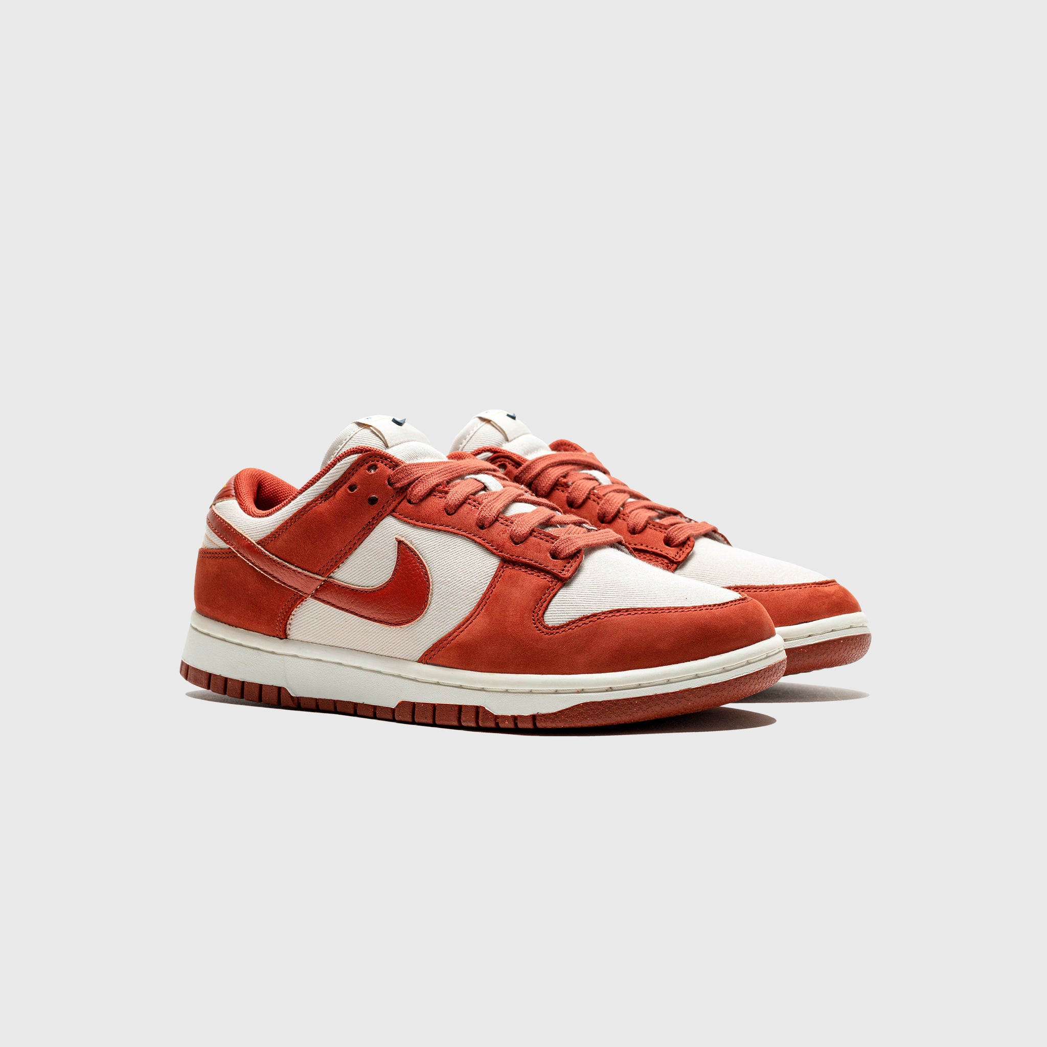 WMNS DUNK LOW LX RUGGED ORANGE – PACKER SHOES