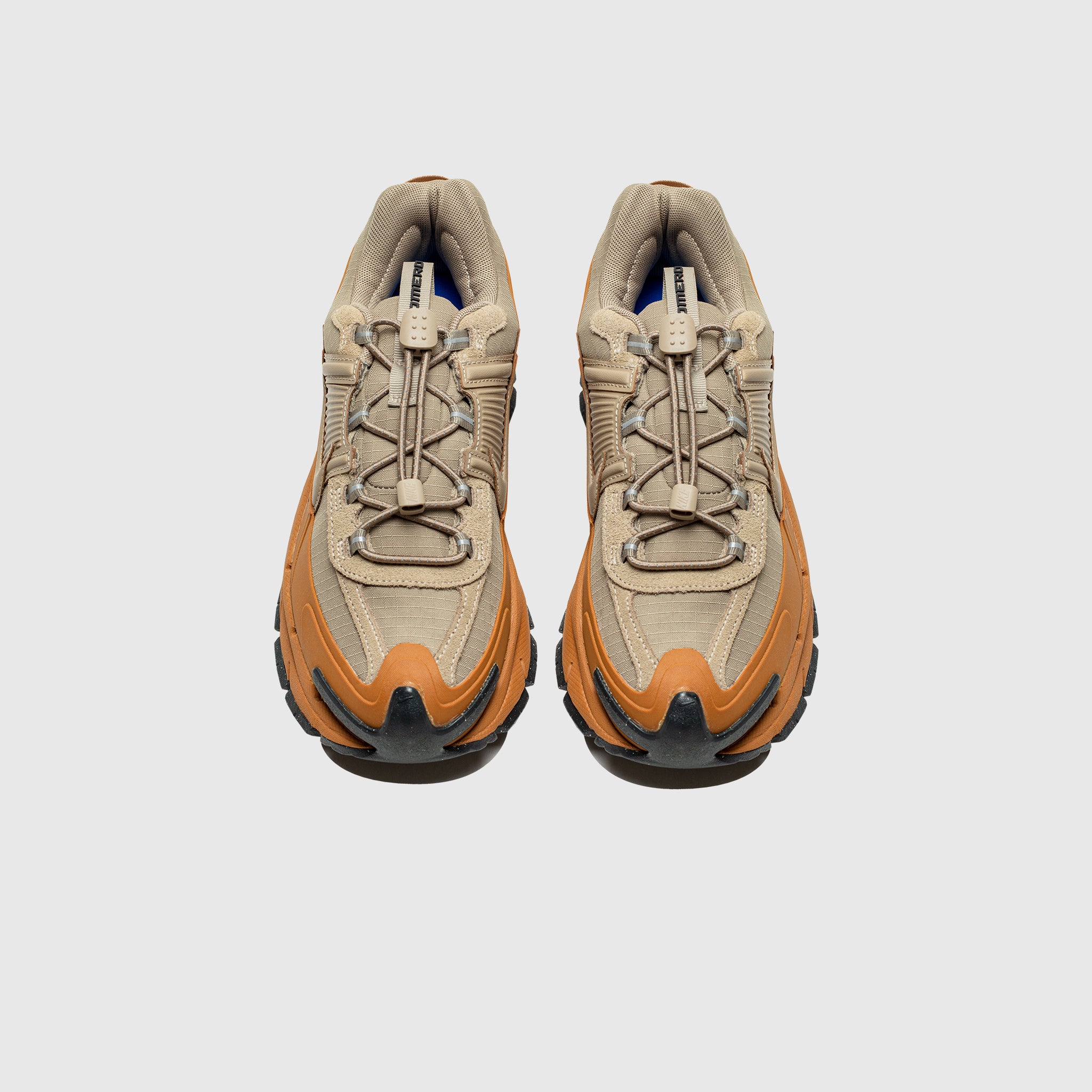 WMNS ZOOM VOMERO ROAM "FLAX"