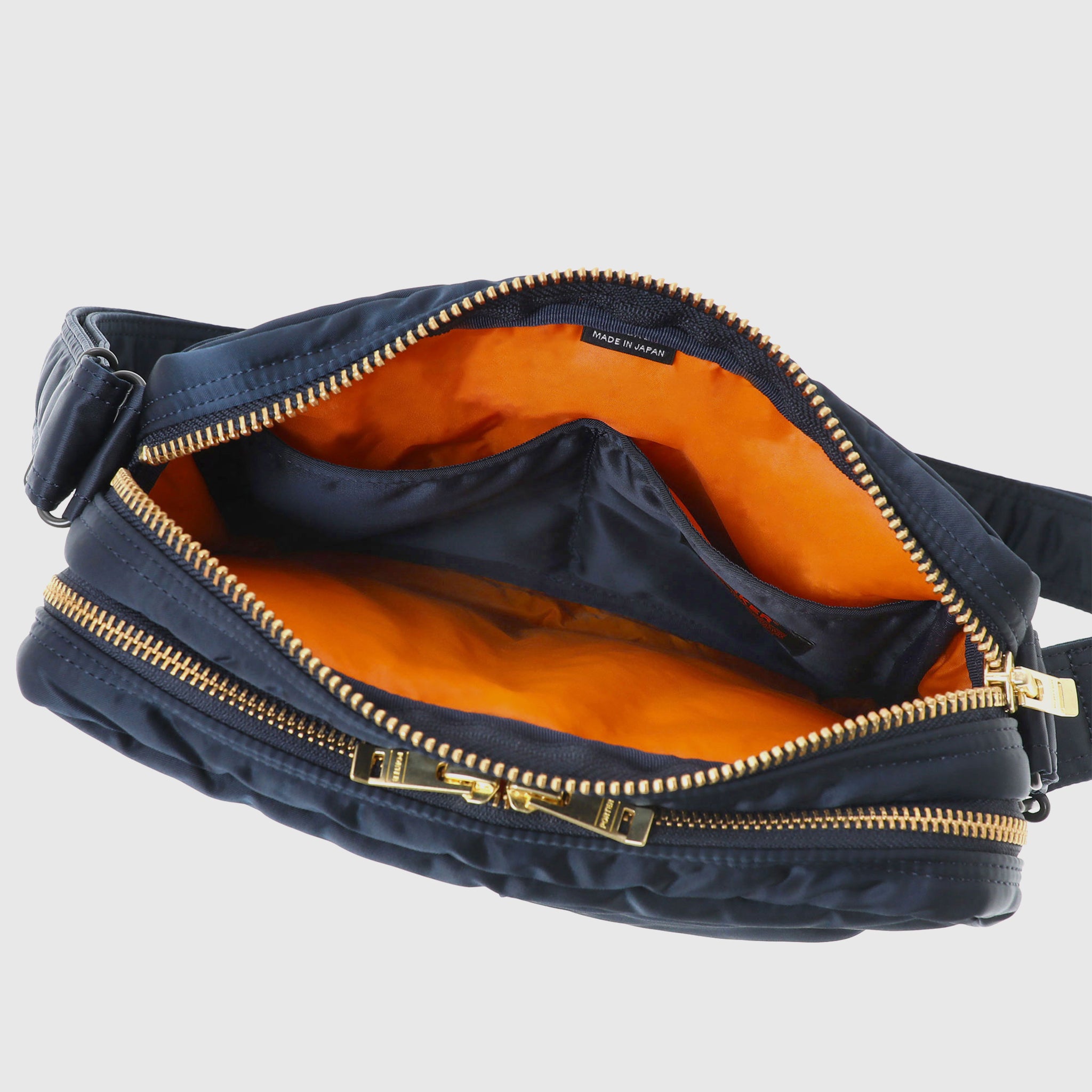 TANKER SLING BAG W ZIP