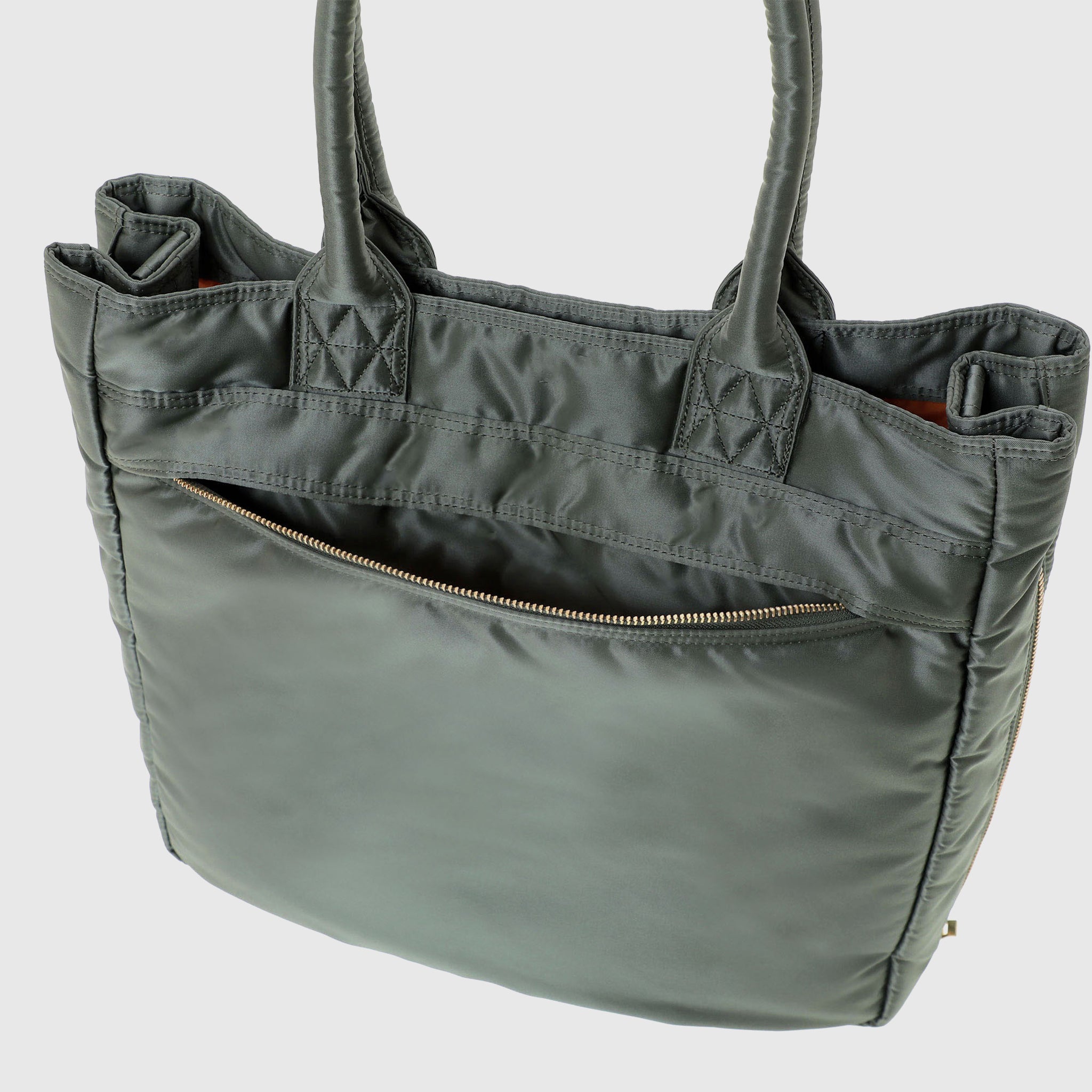 TANKER CARRYING TOTE BAG