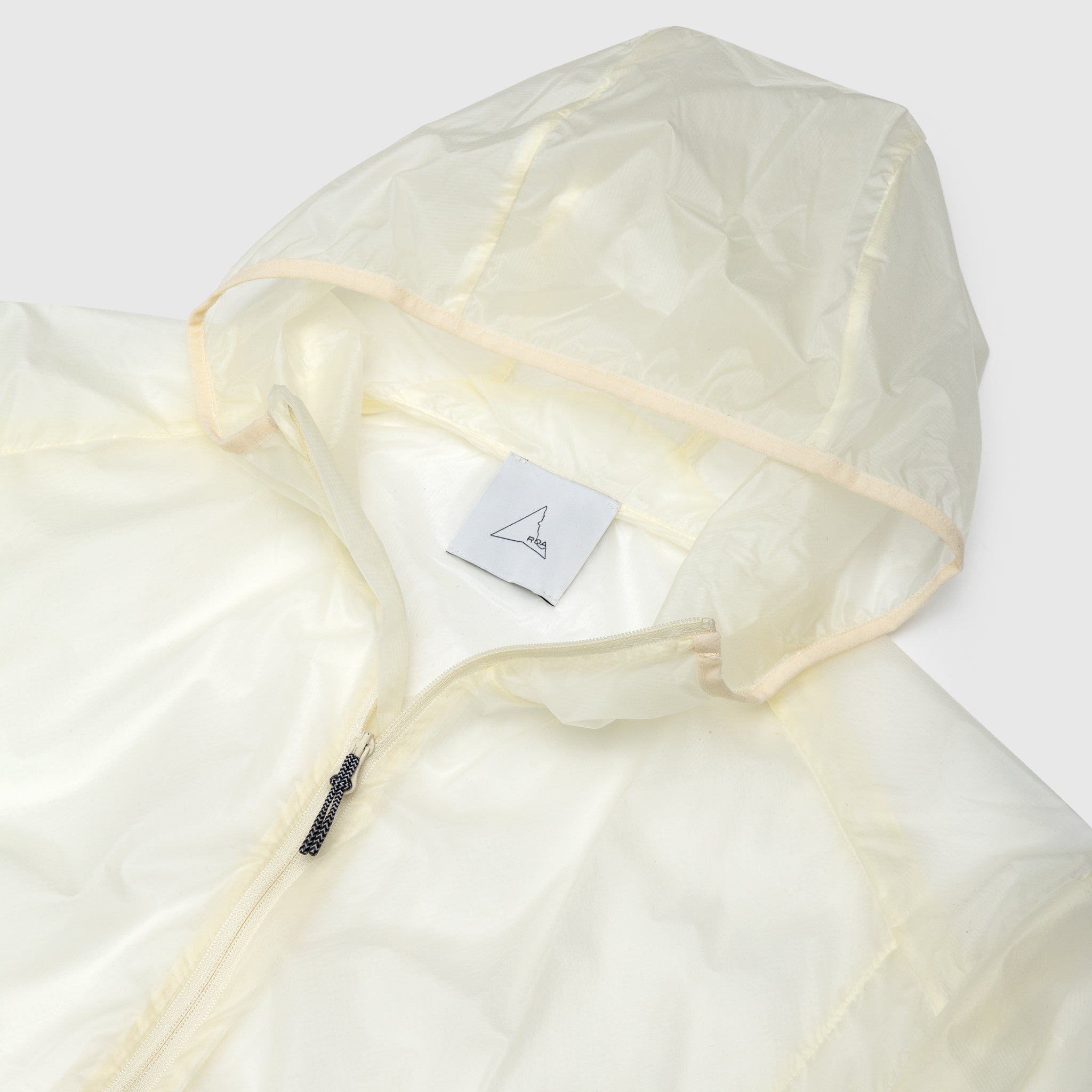 PACKABLE WIND JACKET