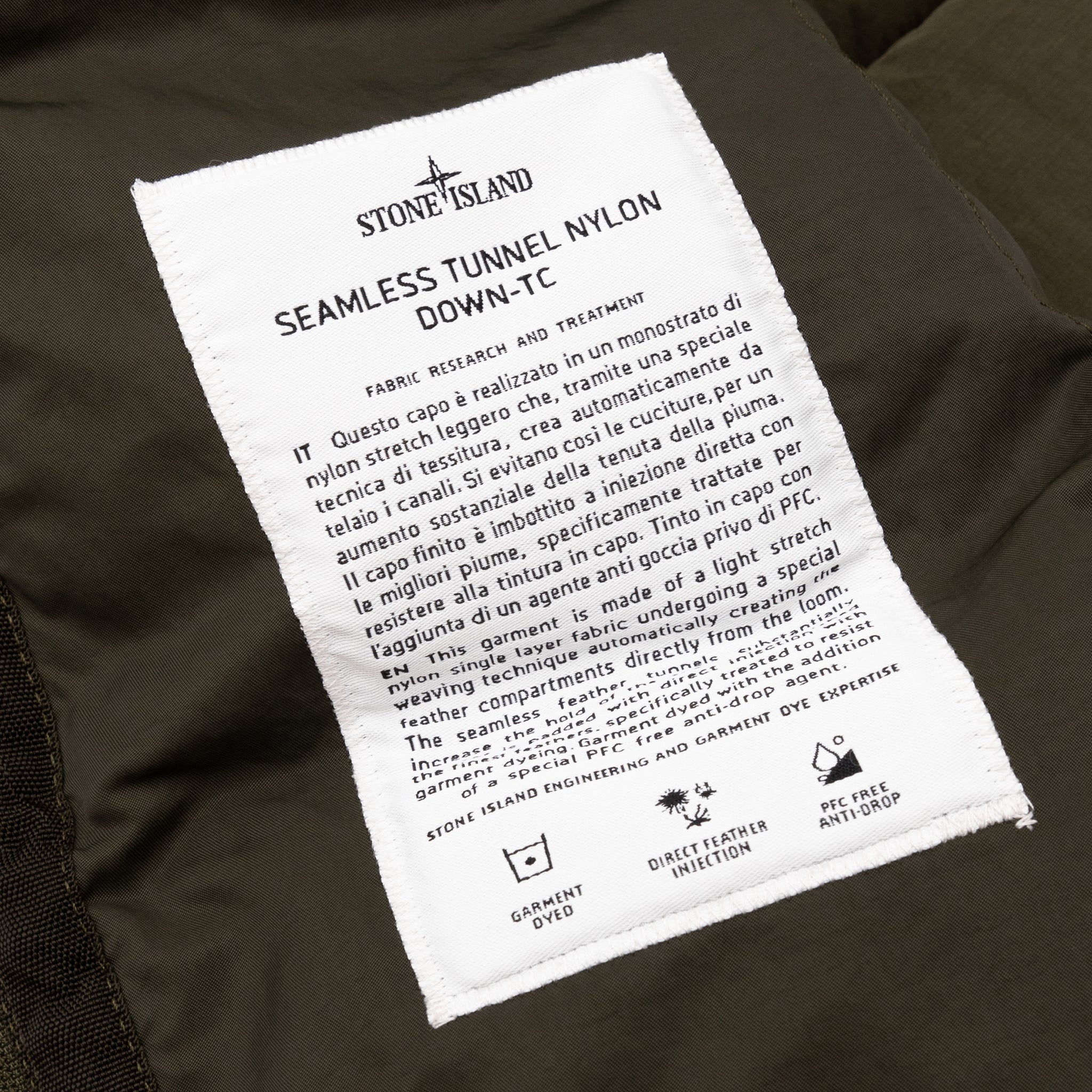 SEAMLESS TUNNEL NYLON DOWN-TC HOODED JACKET – PACKER SHOES
