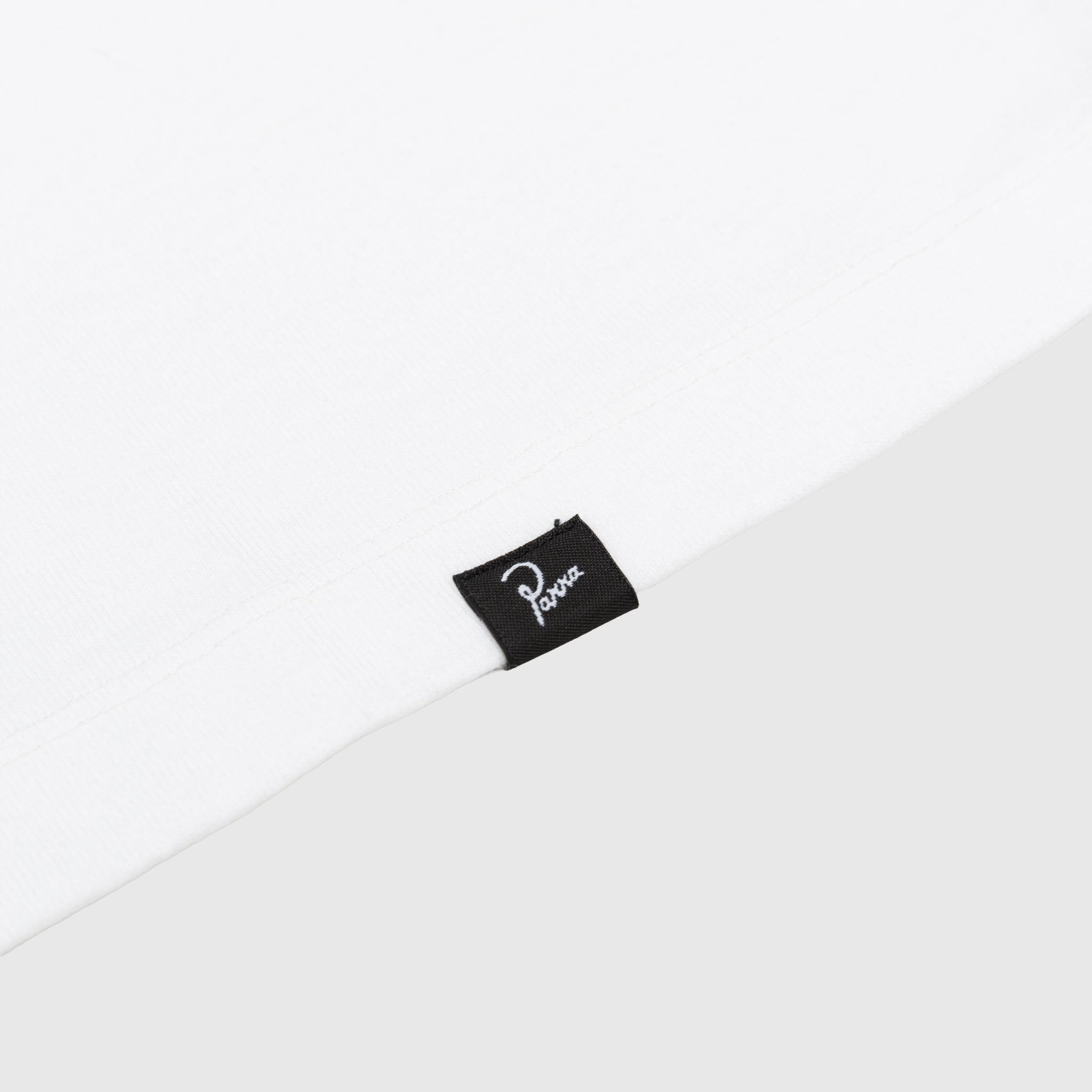 SUPER NOTHING S/S T-SHIRT