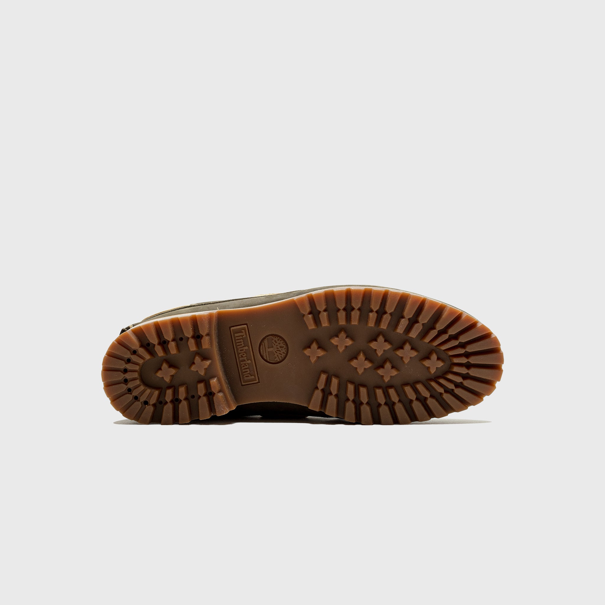3-EYE LUG HANDSEWN BOAT SHOE