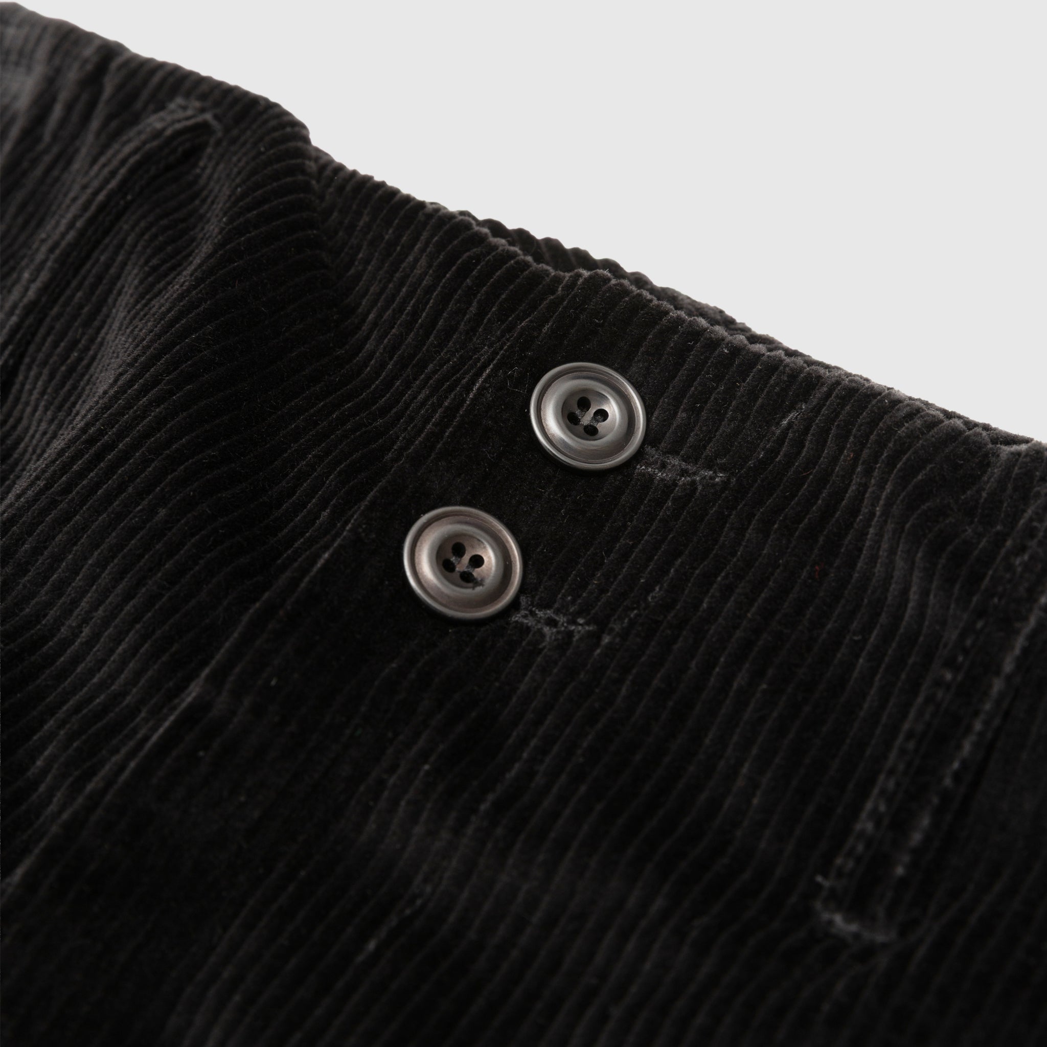 WIDE LEG PLEATED TROUSER