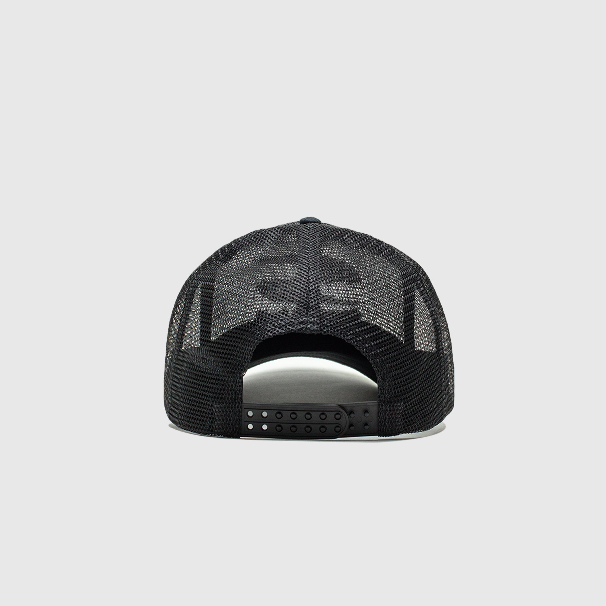 MOTO S MESH TRUCKER CAP