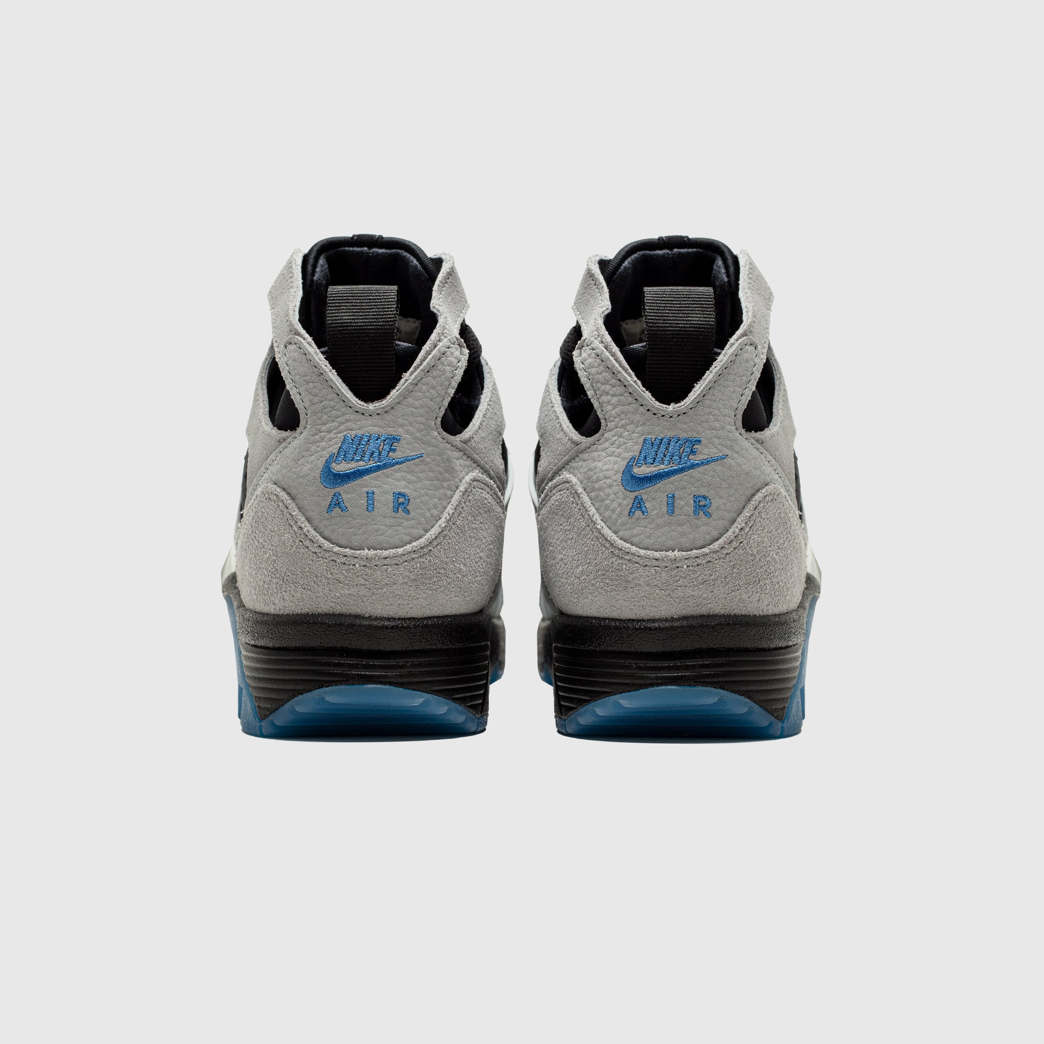 AIR TRAINER HUARACHE "WOLF GREY"