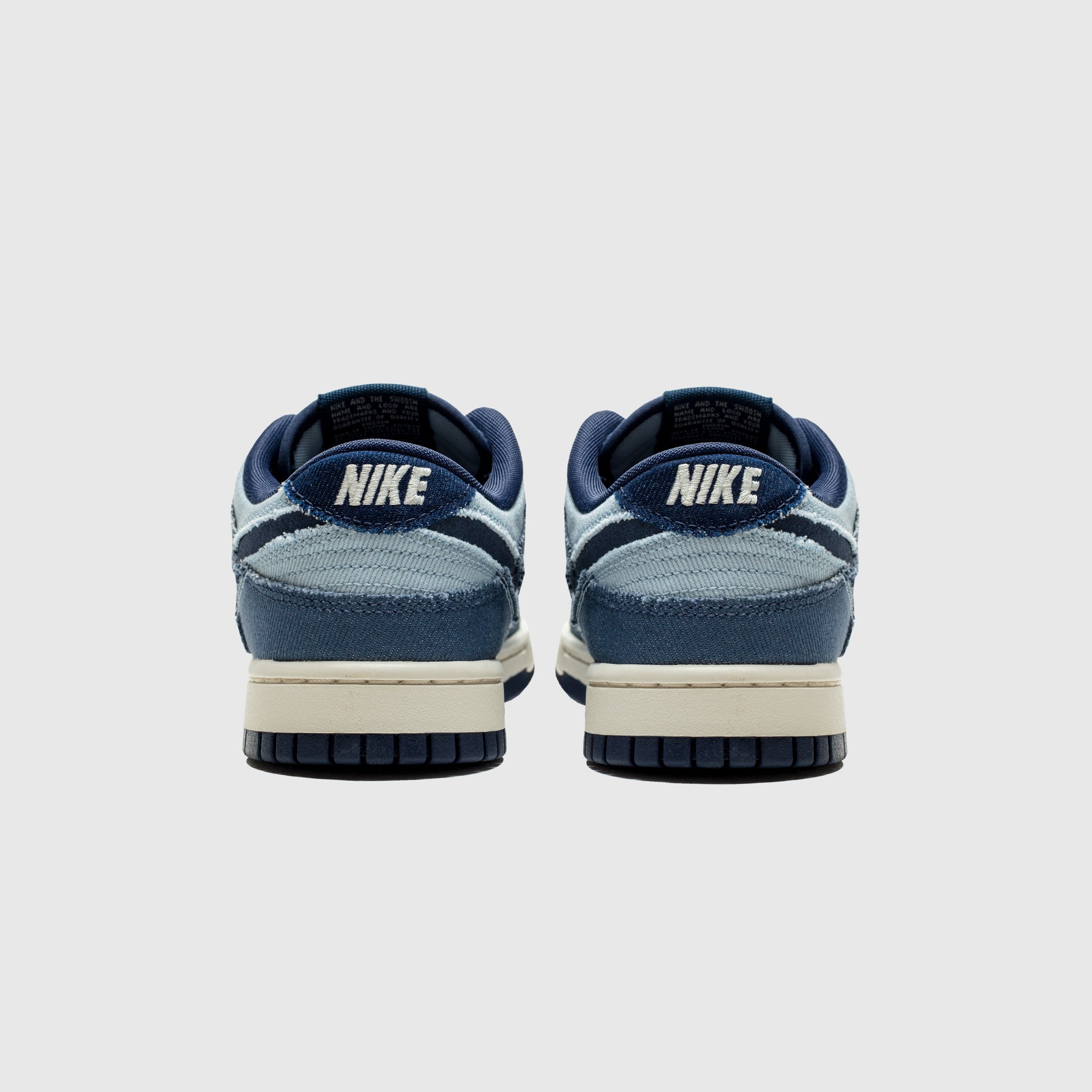 DUNK LOW RETRO SE "LIGHT ARMORY BLUE"