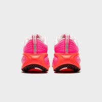 WMNS VOMERO PLUS "HYPER PINK"