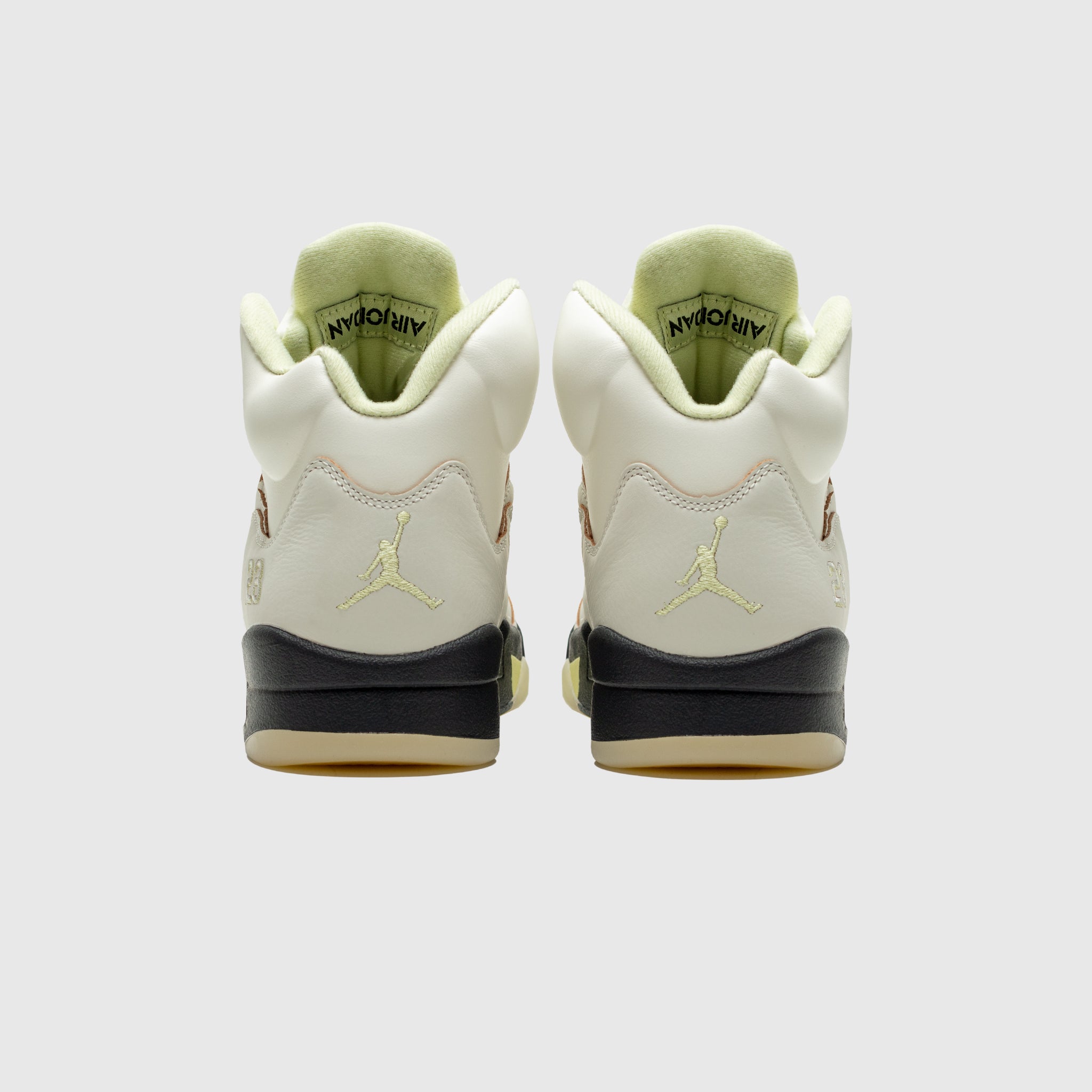 WMNS AIR JORDAN 5 RETRO "LUMINOUS GREEN"