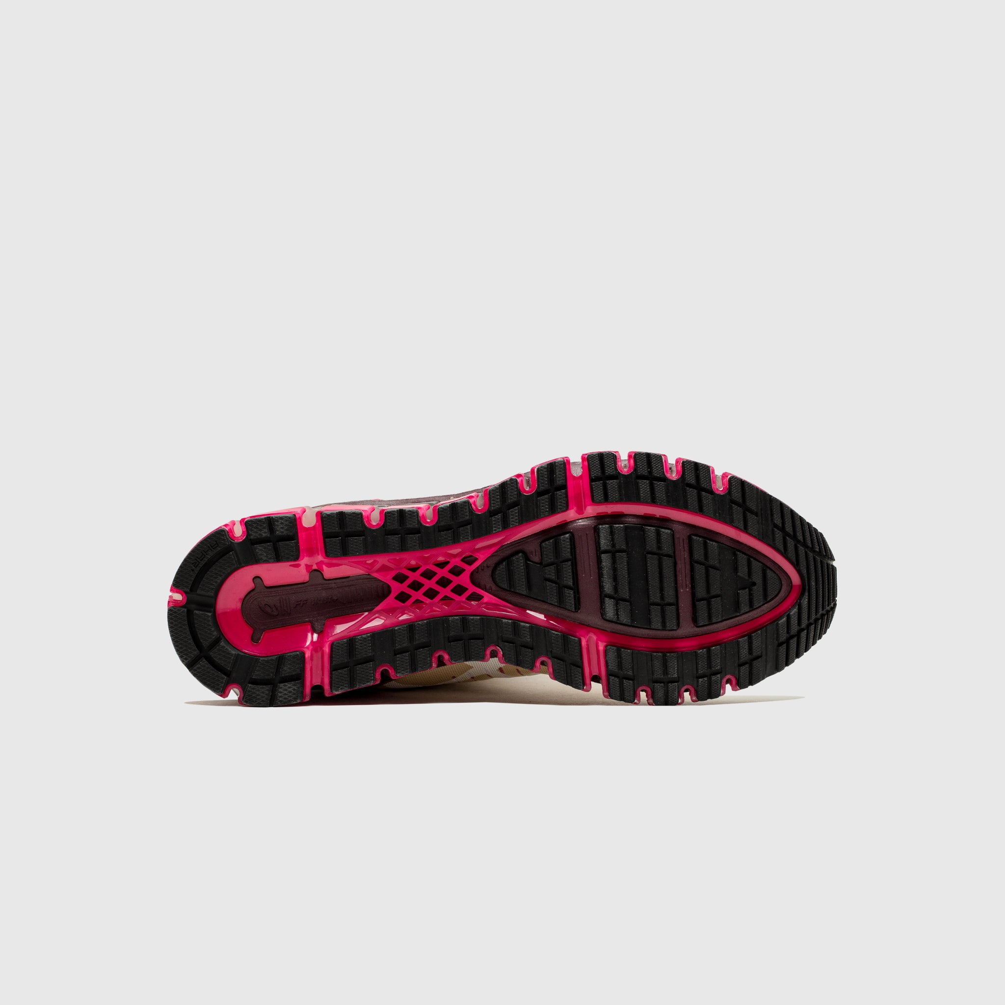 GEL-QUANTUM 360 X ABOVE THE CLOUDS