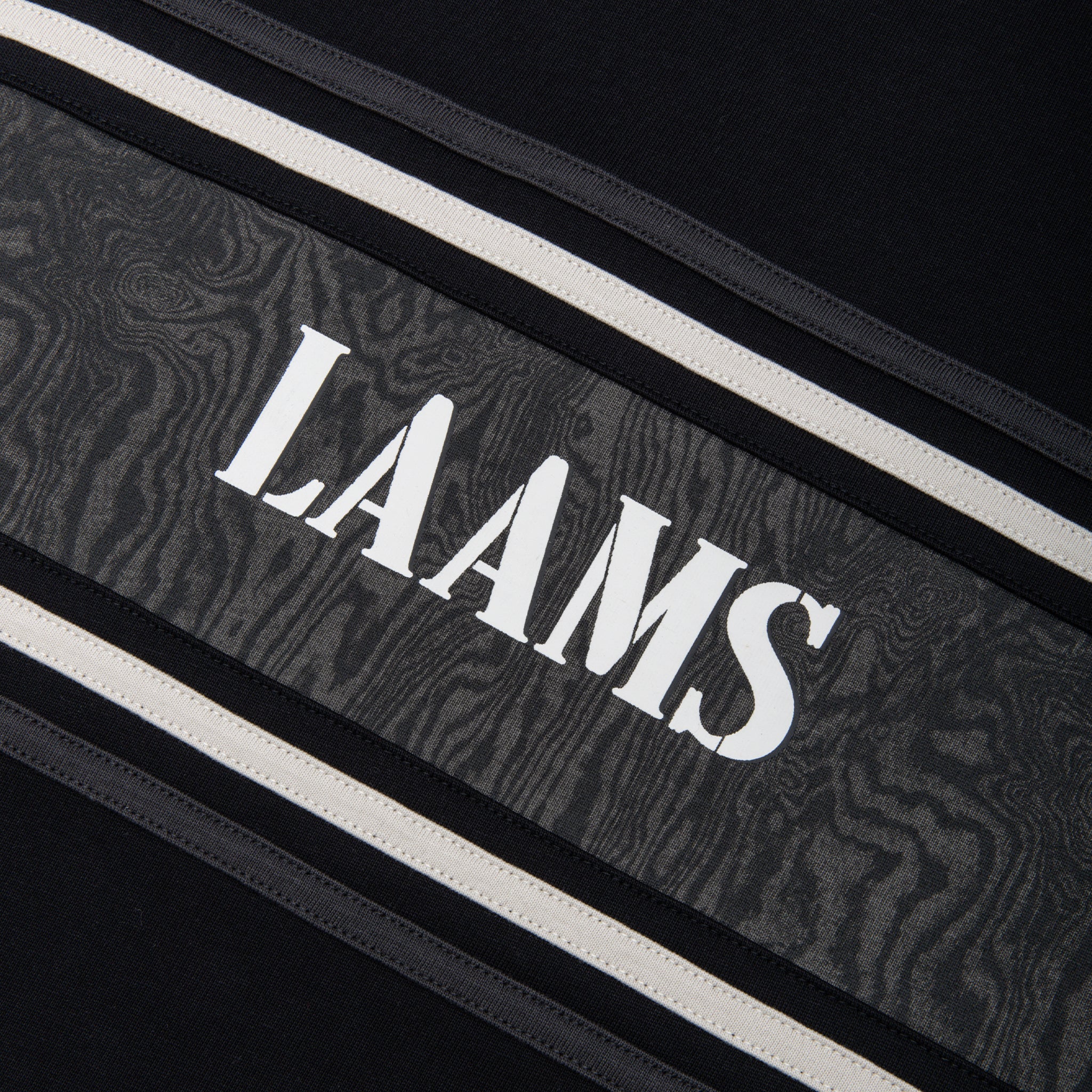 WOODGRAIN PANEL T-SHIRT