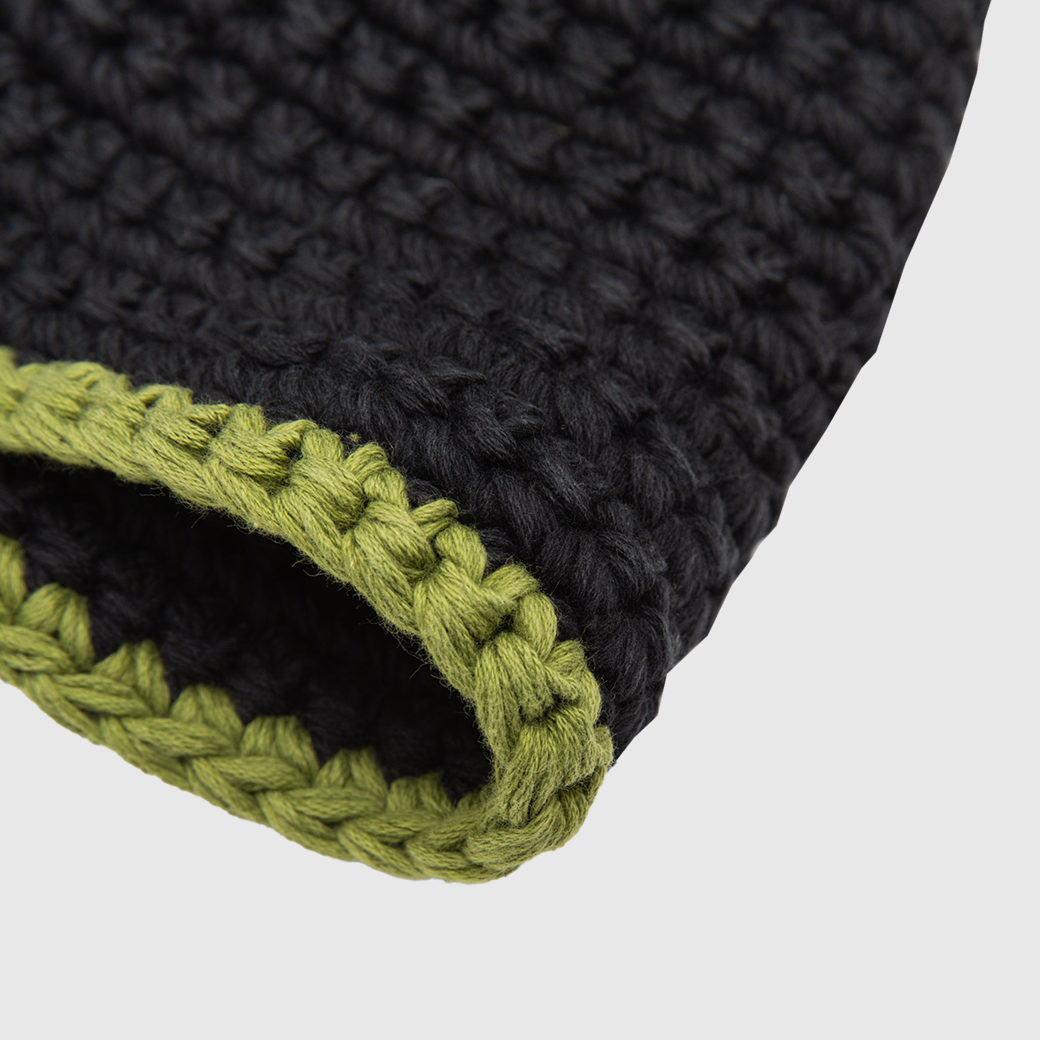 x NICHOLAS DALEY KNITTED HAT