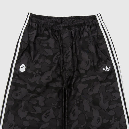 x BAPE JACQUARD PANTS