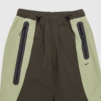 TECH DRY-FIT WOVEN COLOR-BLOCK OVERSIZED PANTS