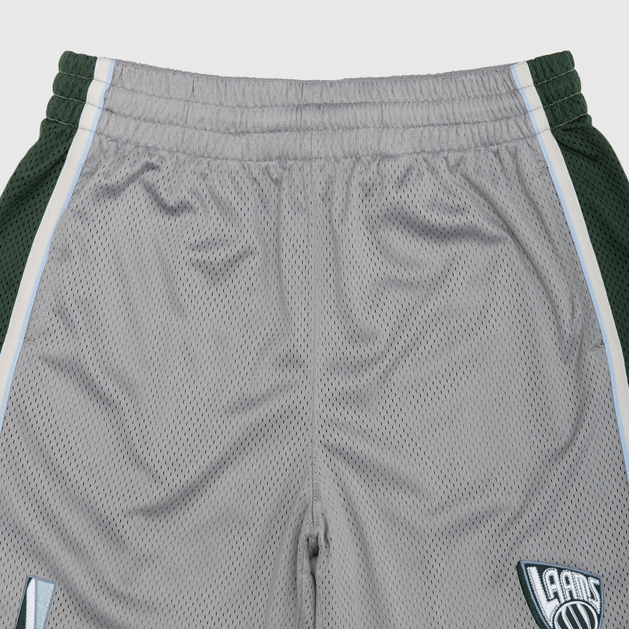 BASKETBALL SHORTS