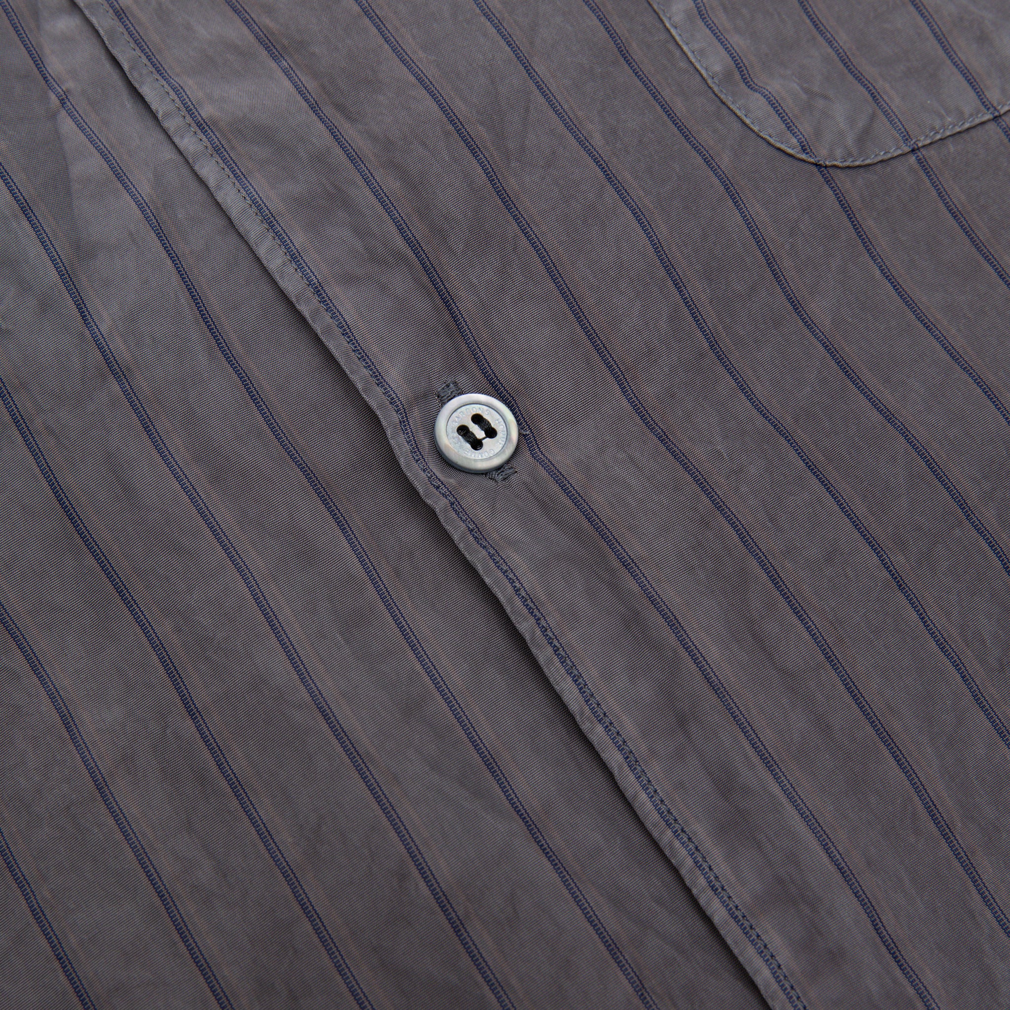 MEN'S PINSTRIPED S/S SHIRT