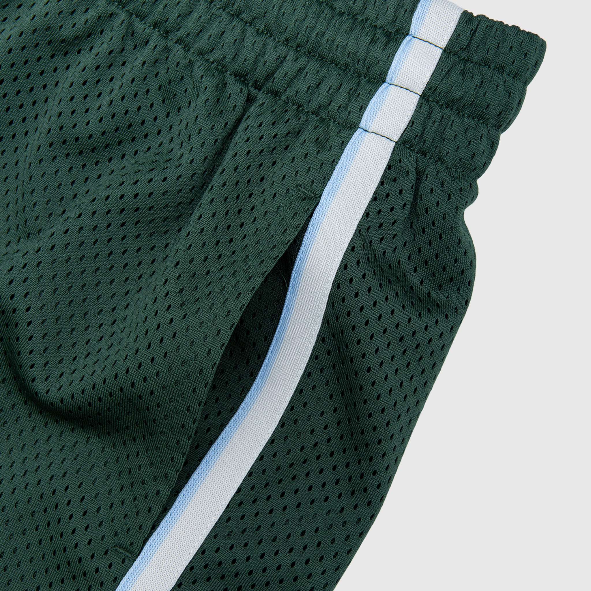 BASKETBALL SHORTS