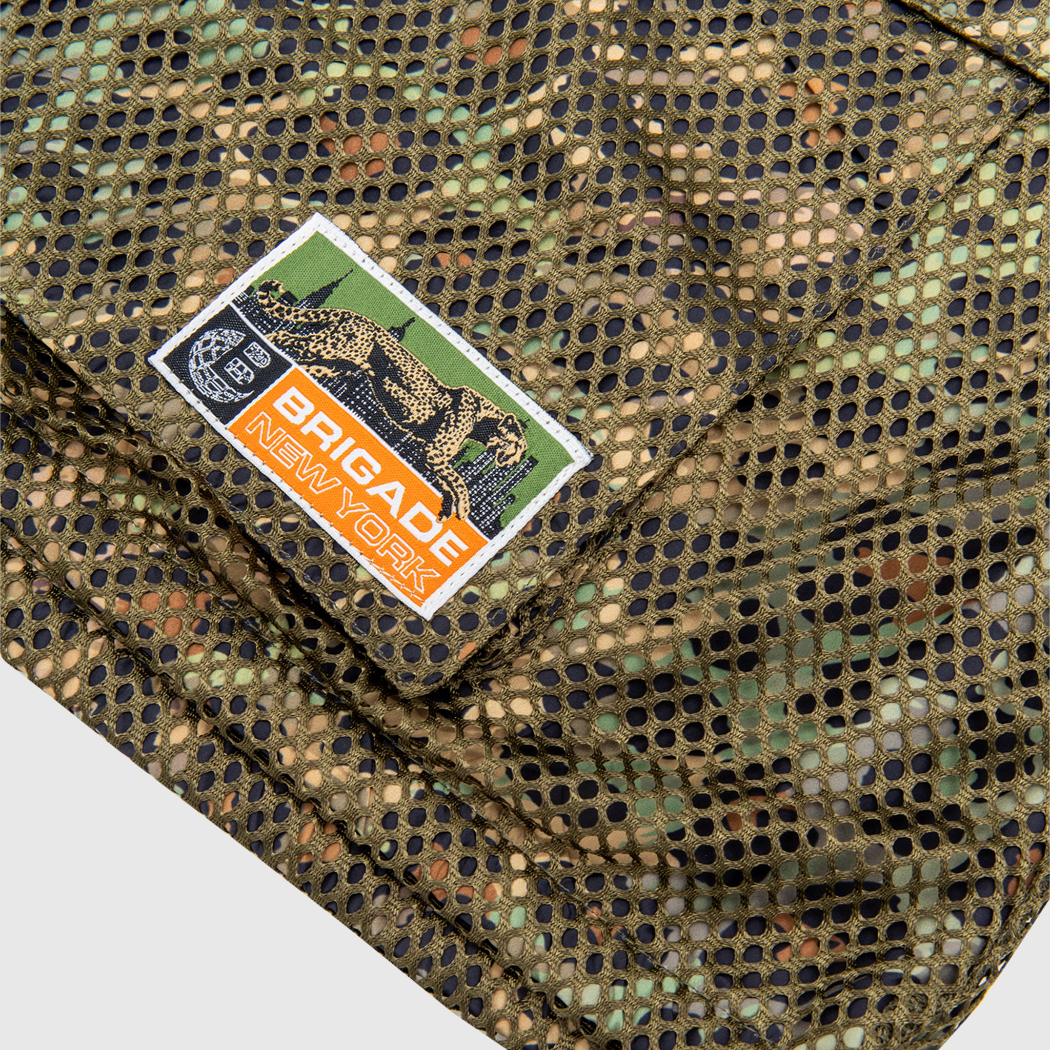 DOUBLE LAYER WIDE CARGO SHORTS