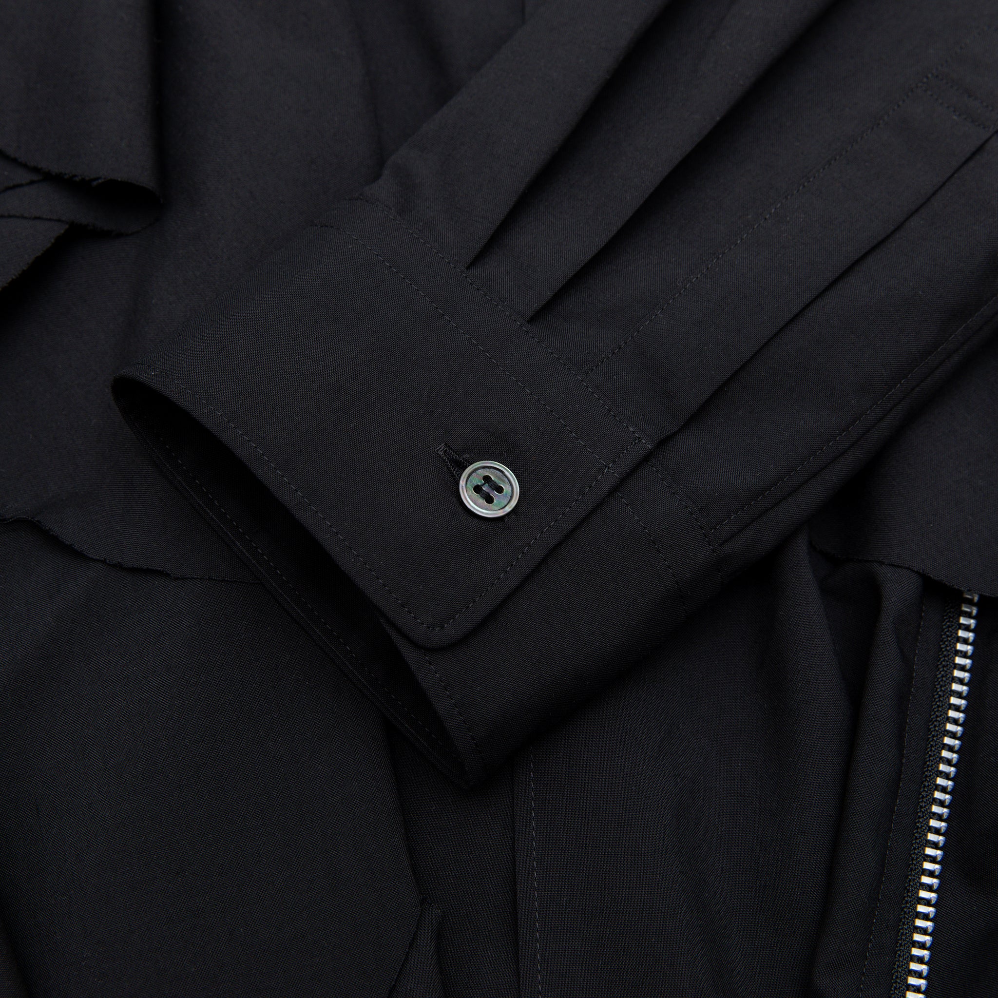 RUFFLED ZIP DETAILED BUTTON-UP SHIRT