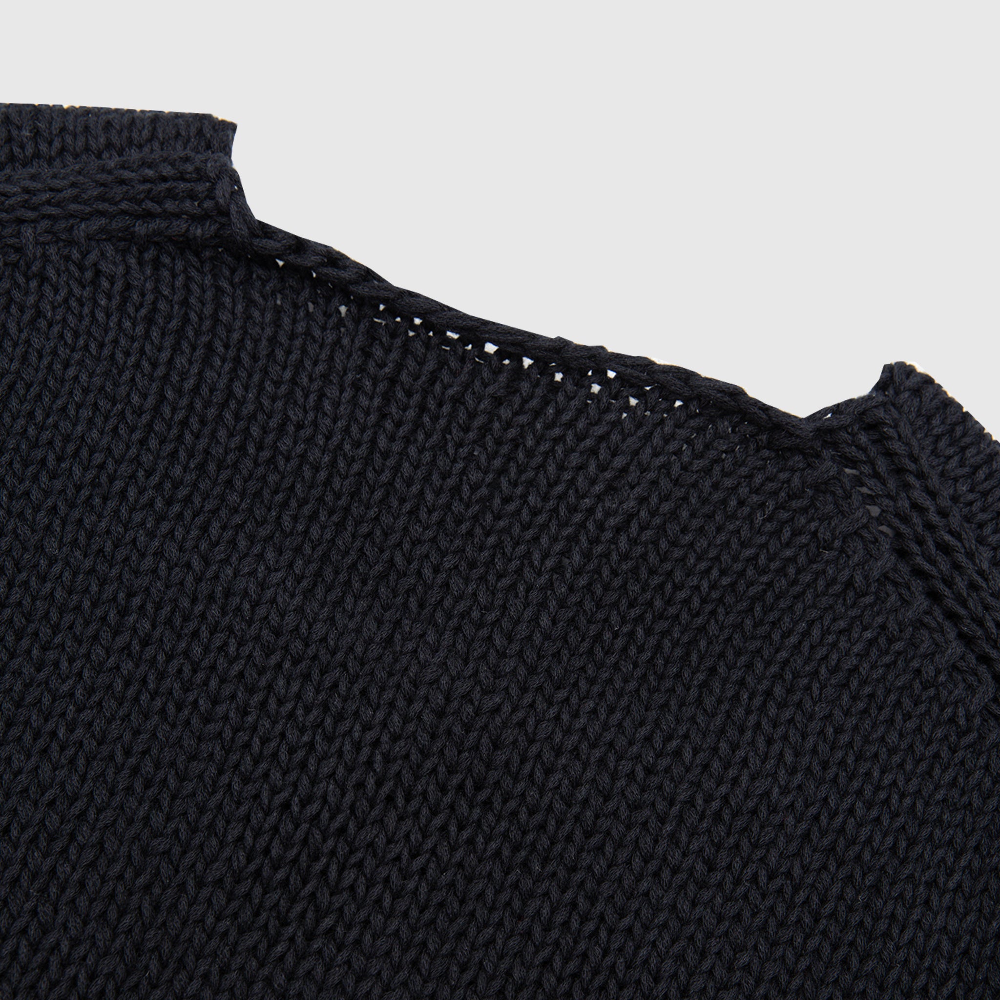 CUT-OUT KNIT SWEATER