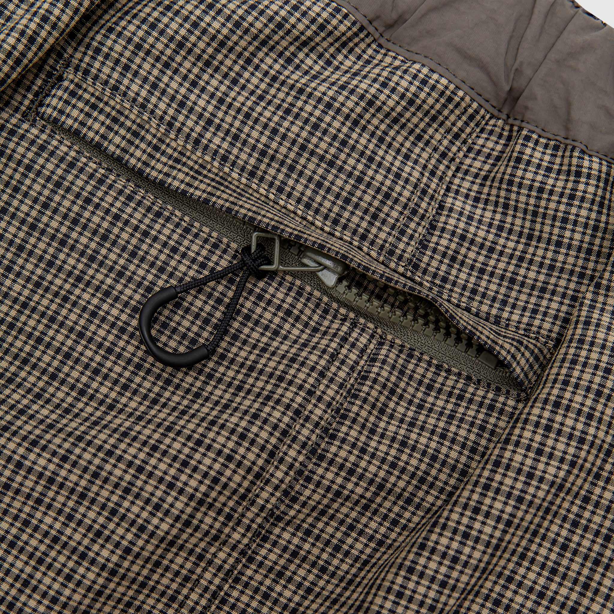 MEN'S CHECK SHORT