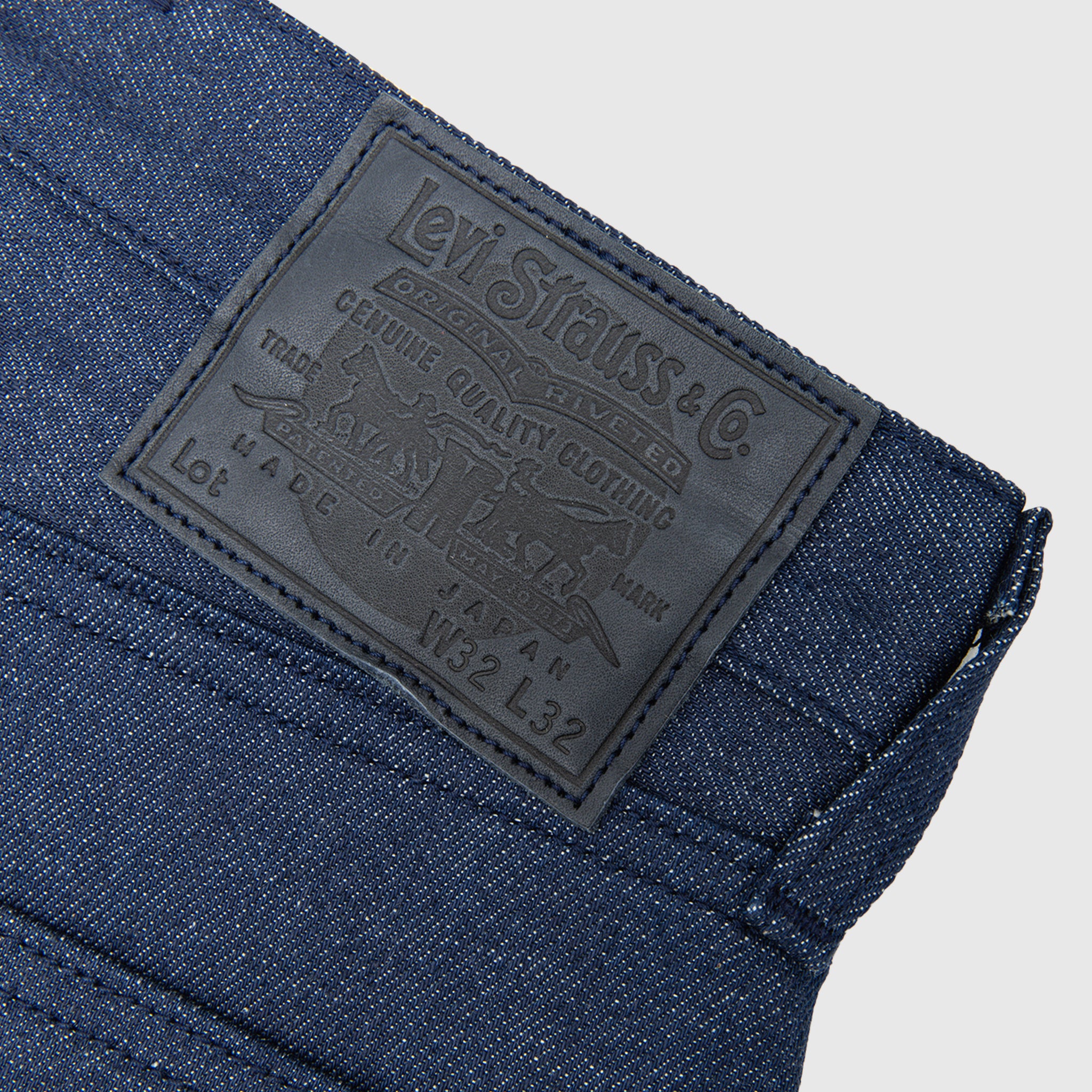 BLUE TAB ANCHOR RELAXED JEANS