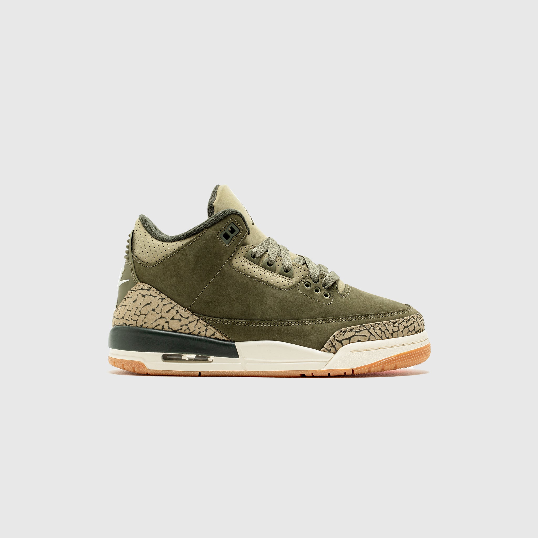 AIR JORDAN 3 RETRO (GS) "FAMILY AFFAIR"