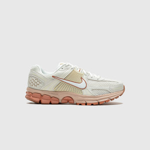 WMNS ZOOM VOMERO 5 "PARTICLE BEIGE"