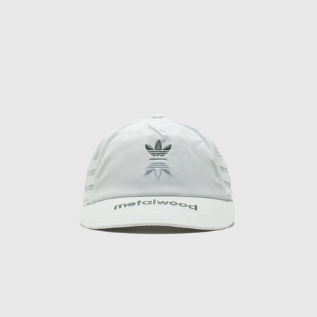 x ADIDAS ORIGINALS CAP