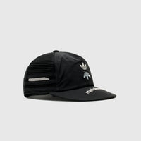 x ADIDAS ORIGINALS CAP