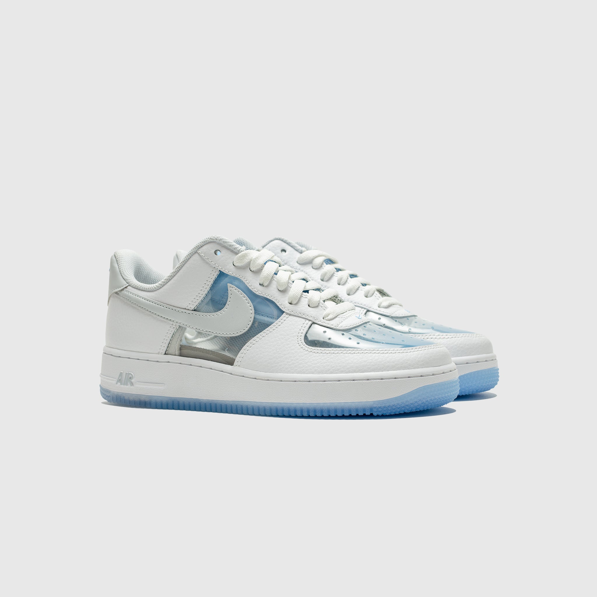 AIR FORCE 1 RETRO "INVISIBLE WOMAN 2.0"
