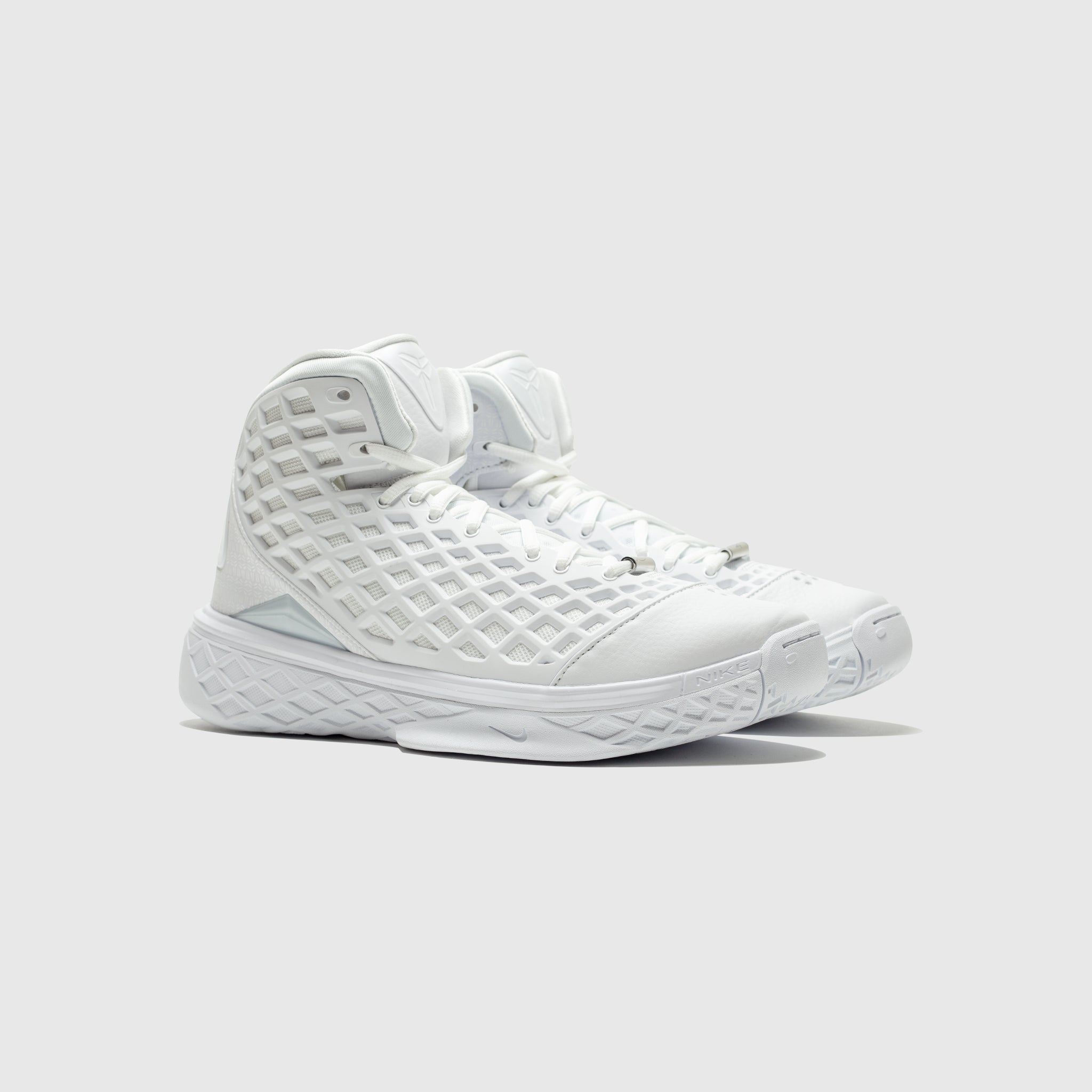 KOBE III PROTRO "HALO"