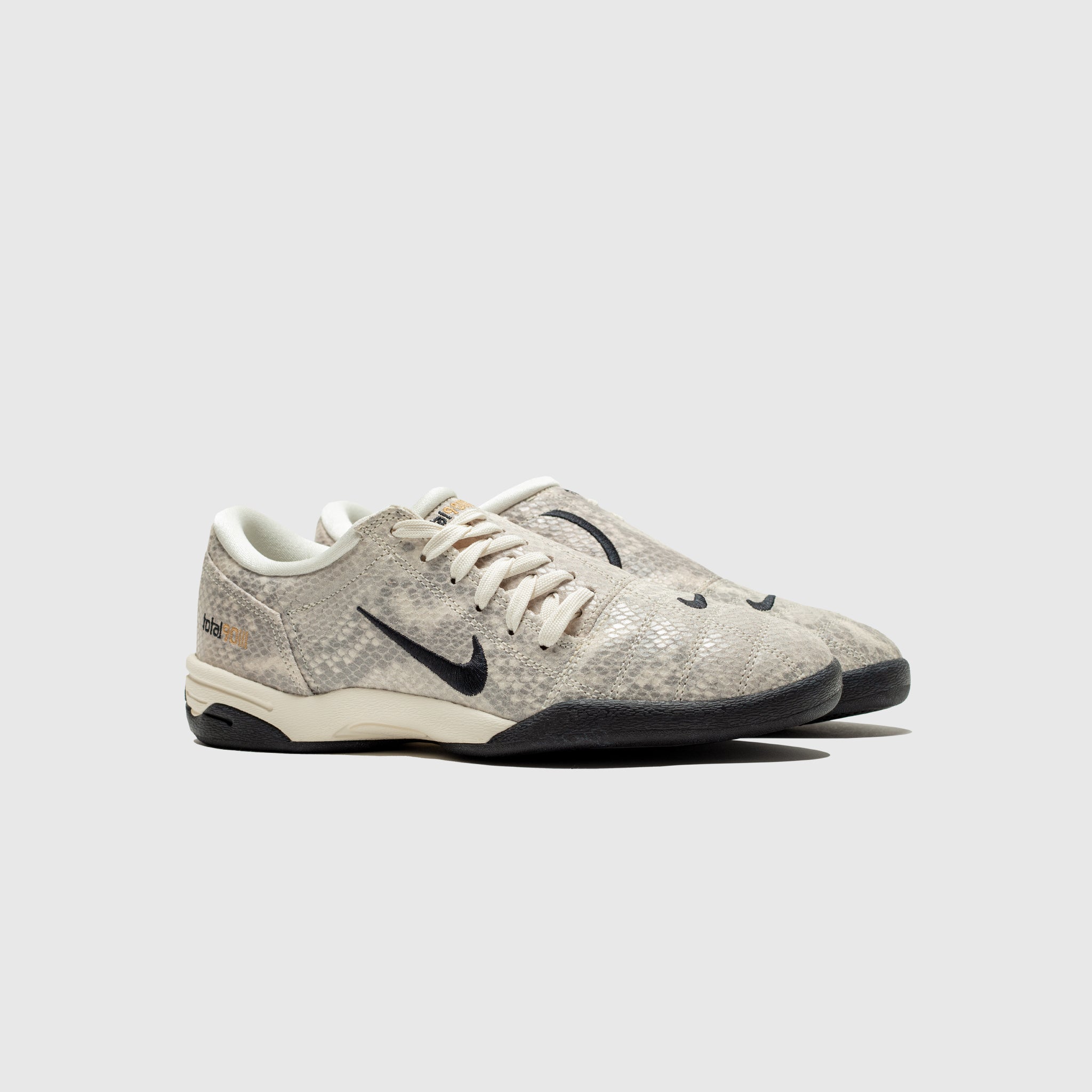 WMNS TOTAL 90 SE "PALE IVORY SNAKESKIN"