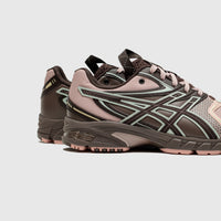 UB11-S GEL-DS TRAINER 14