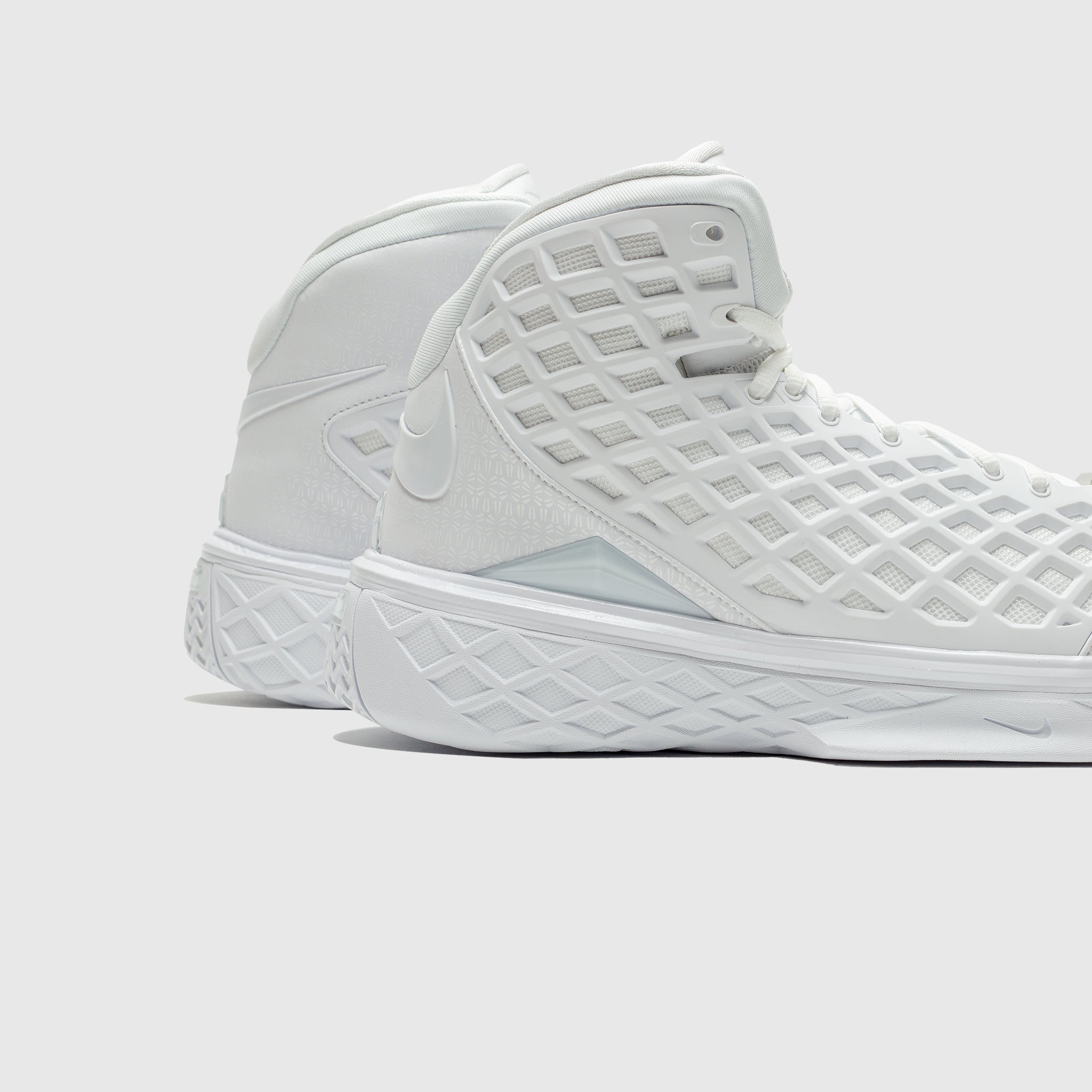 KOBE III PROTRO "HALO"