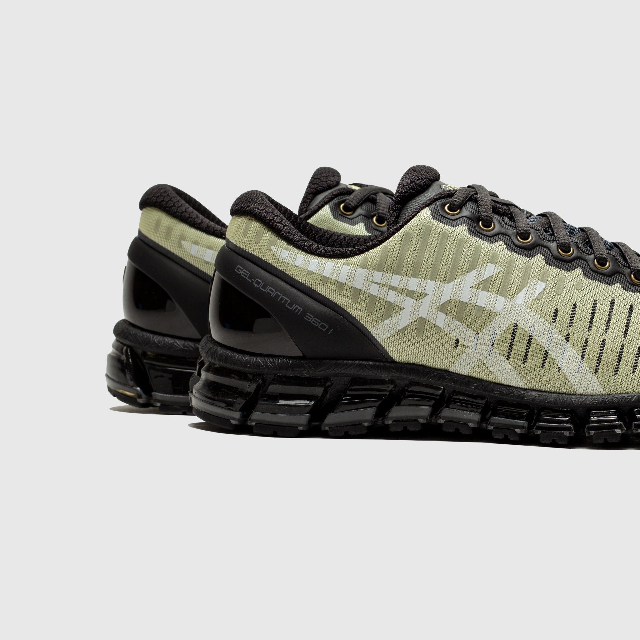 GEL-QUANTUM 360 X ABOVE THE CLOUDS