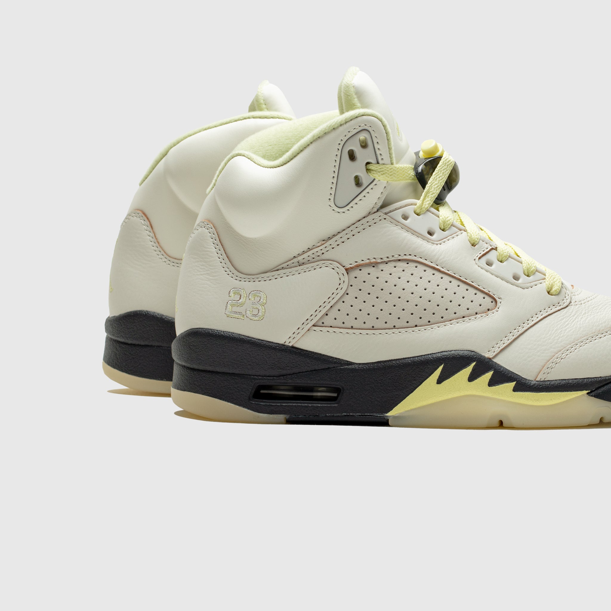 WMNS AIR JORDAN 5 RETRO "LUMINOUS GREEN"