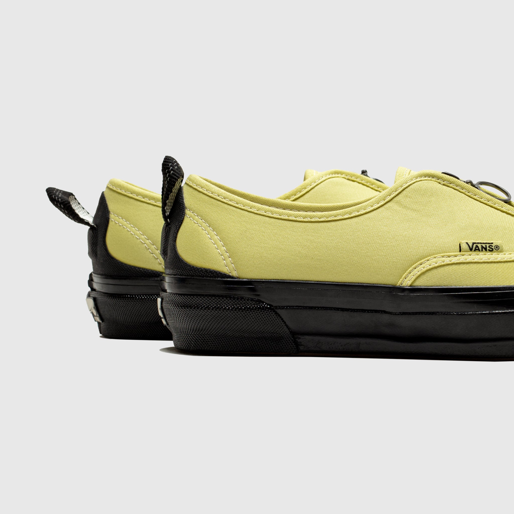 OTW AUTHENTIC ZIP VIBRAM