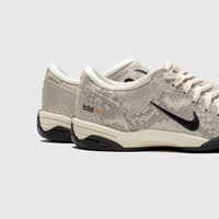 WMNS TOTAL 90 SE "PALE IVORY SNAKESKIN"