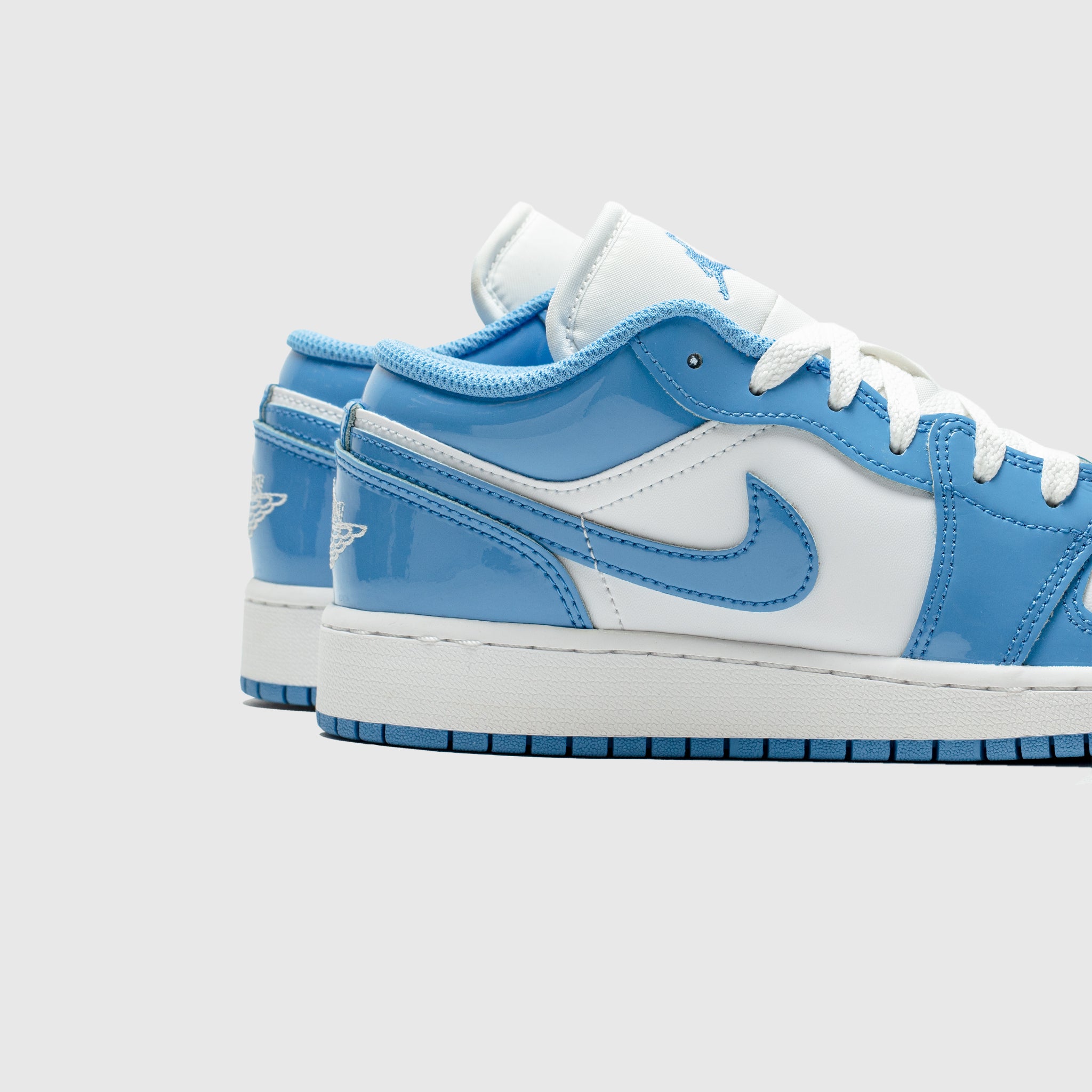 AIR JORDAN 1 LOW SE (GS) "UNC PATENT"