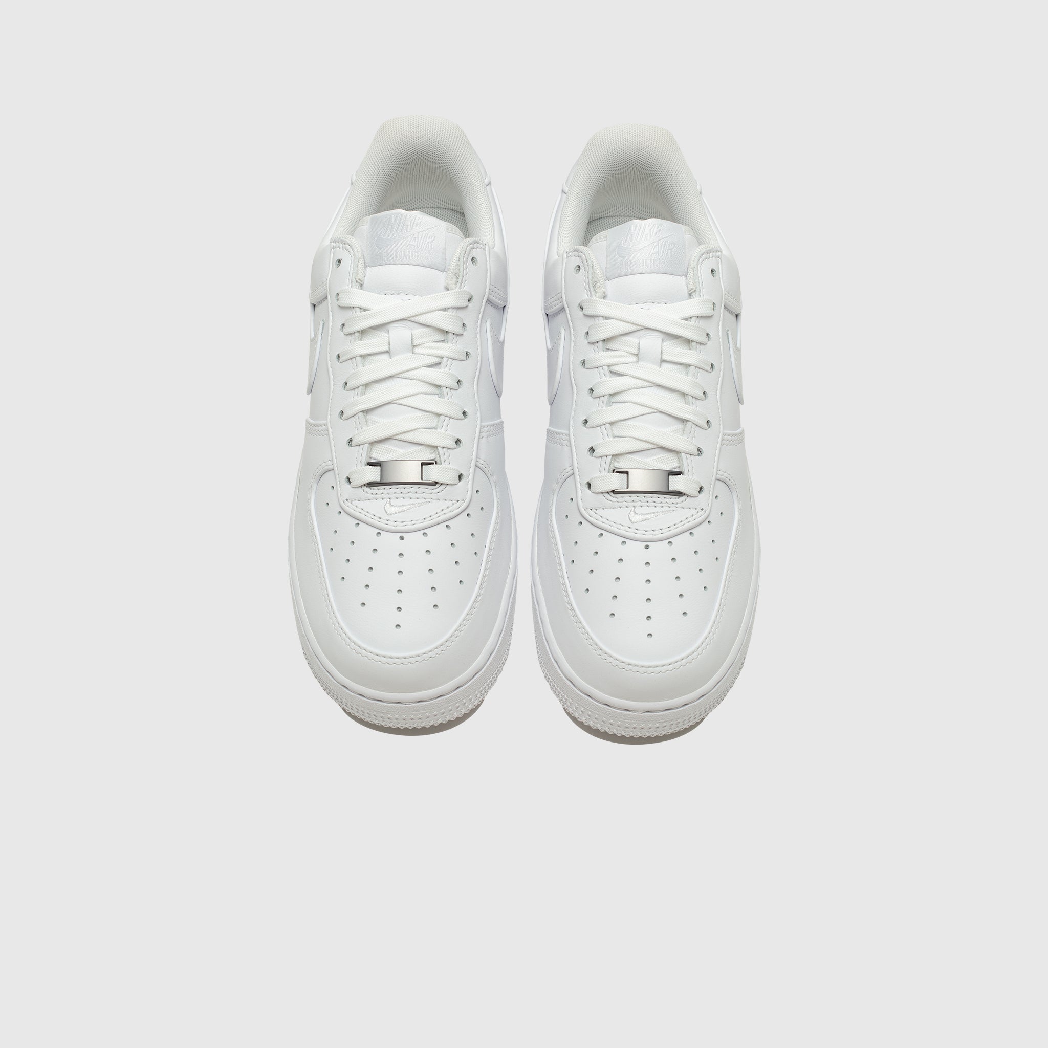 AIR FORCE 1 LOW RETRO PREMIUM "TRIPLE WHITE"