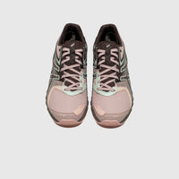 UB11-S GEL-DS TRAINER 14