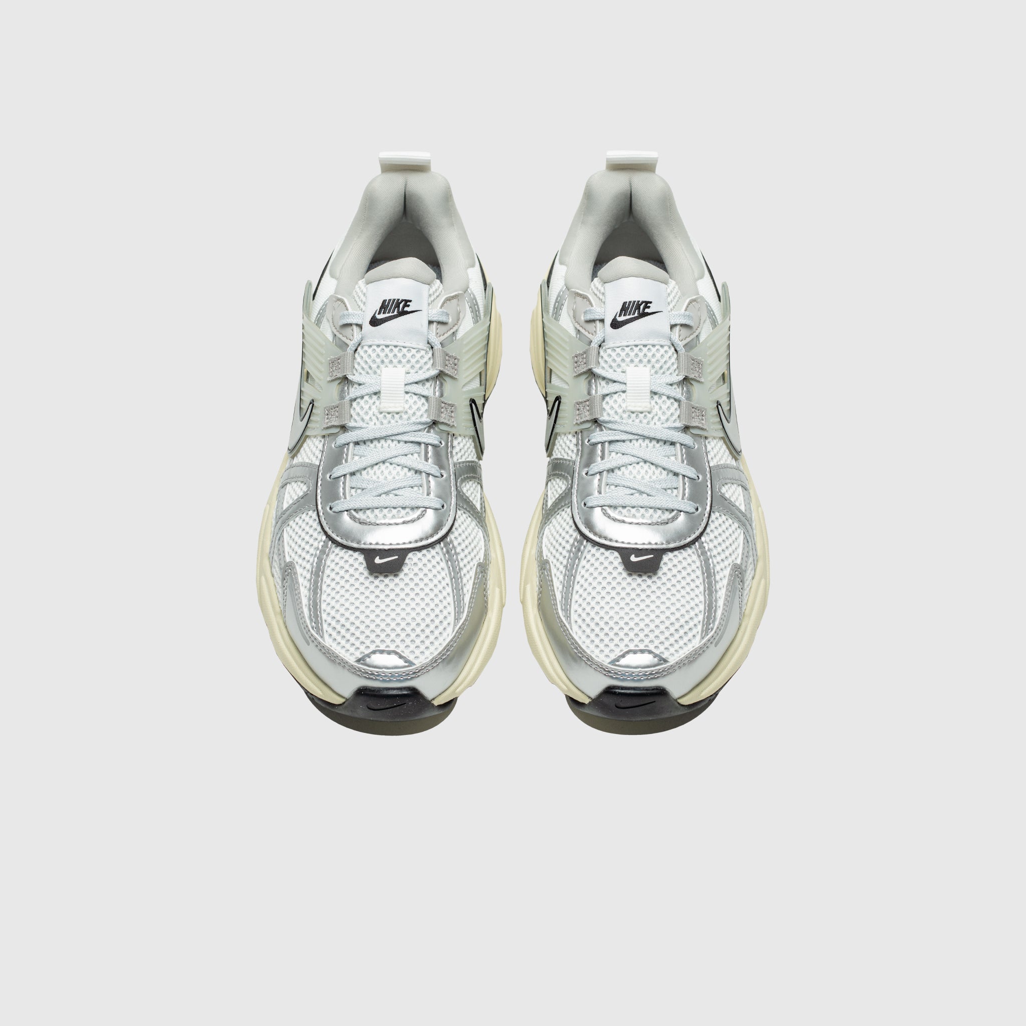 WMNS V2K RUN "SUMMIT WHITE & METALLIC SILVER"