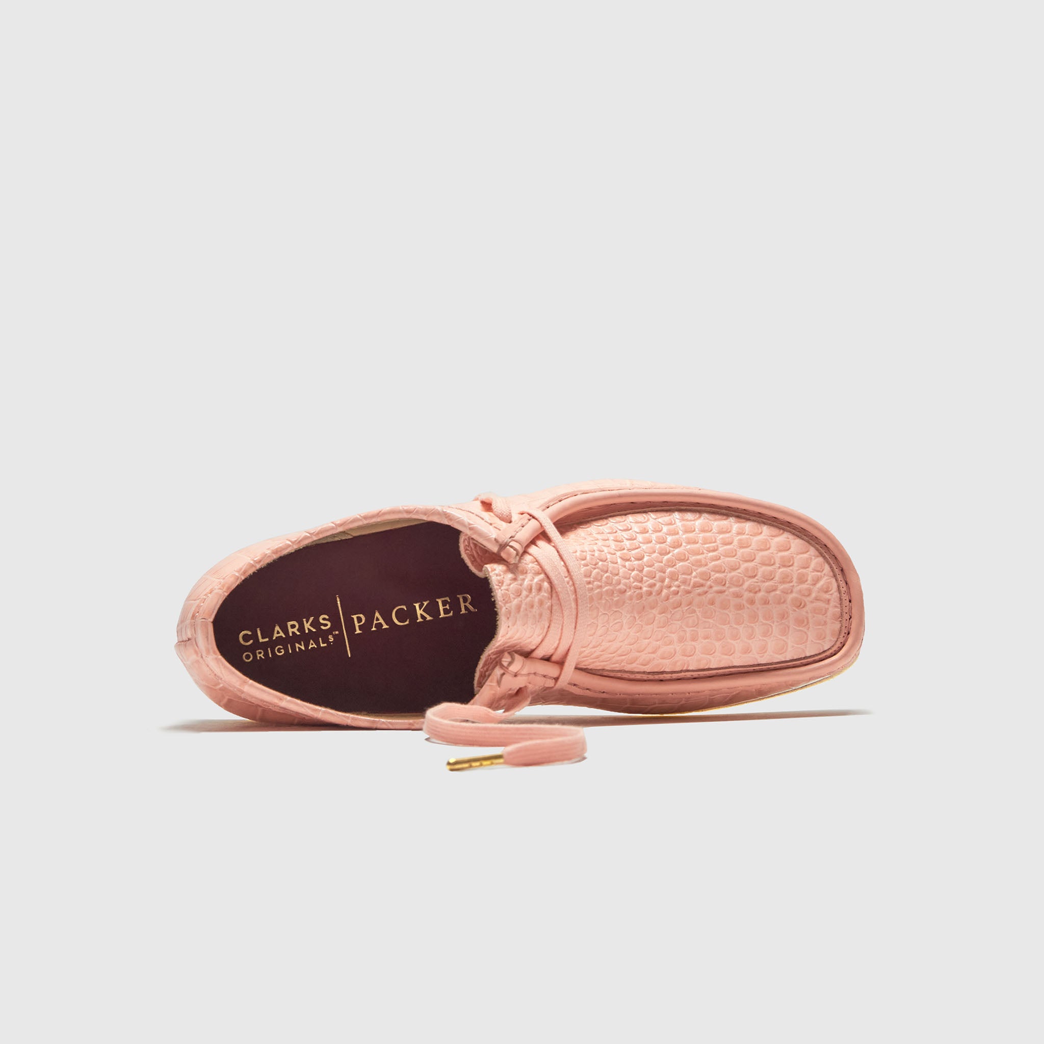 CLARKS WALLABEE "PINK CROC" – PACKER SHOES